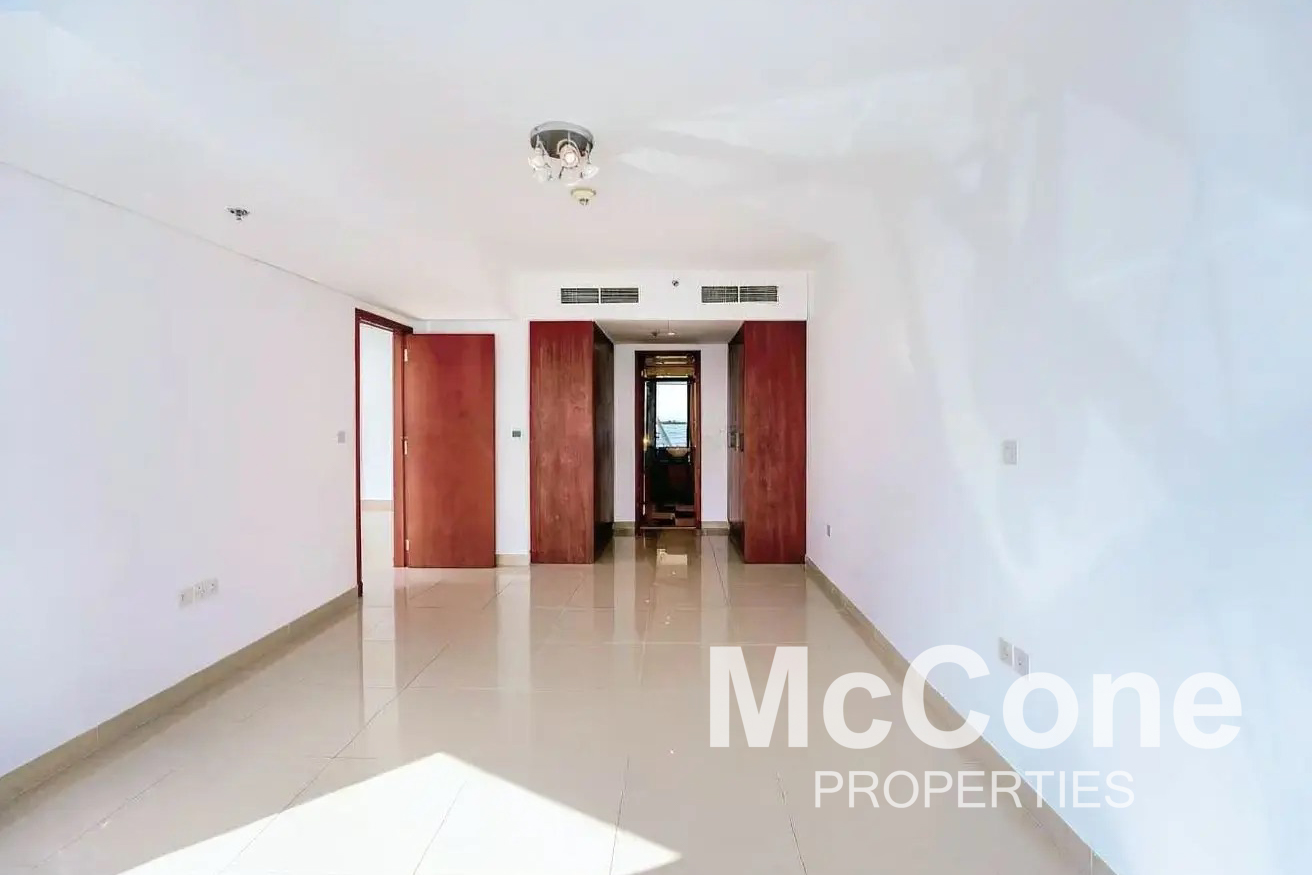2 Bedroom Apartment for Rent in Park Tower A, DIFC — photo 3 of 12