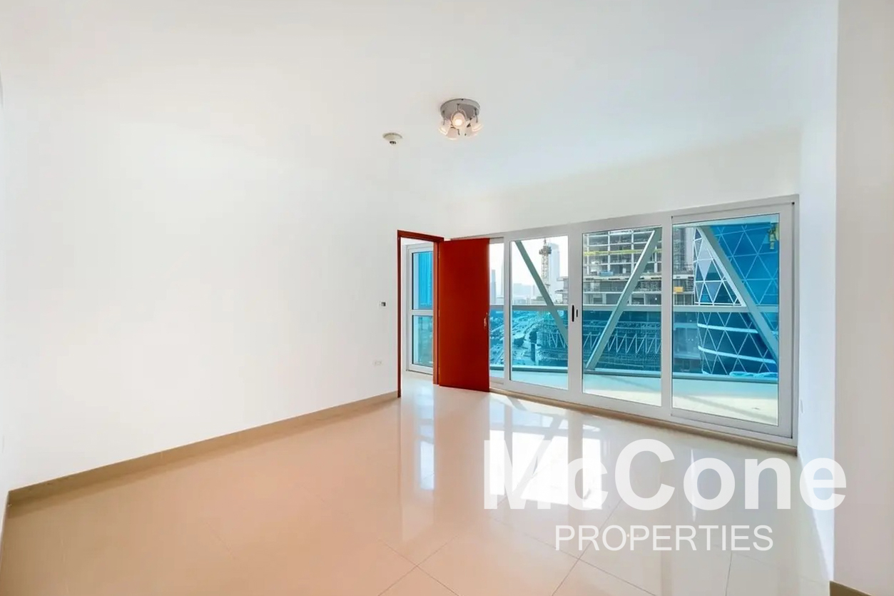 2 Bedroom Apartment for Rent in Park Tower A, DIFC — photo 5 of 12