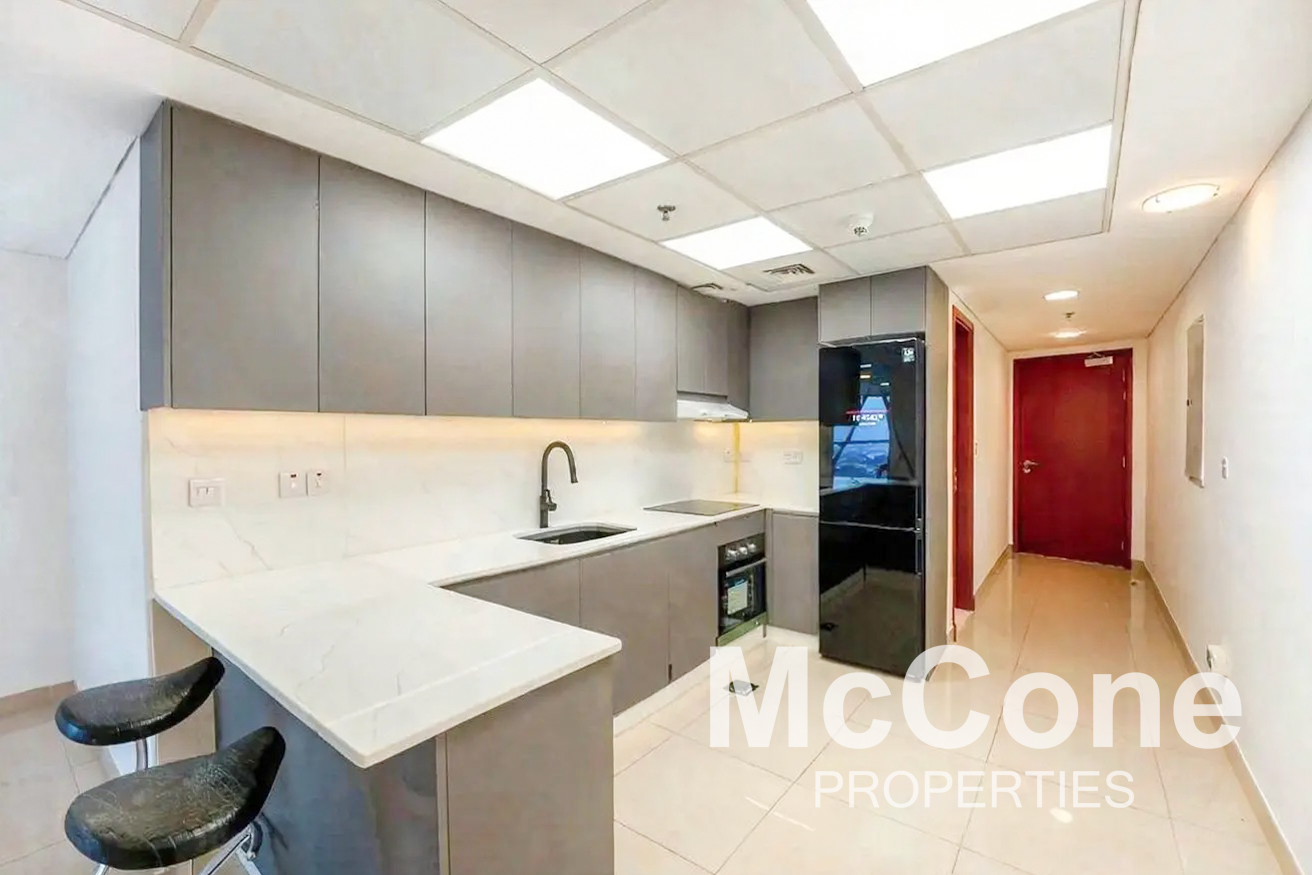 2 Bedroom Apartment for Rent in Park Tower A, DIFC — photo 2 of 12