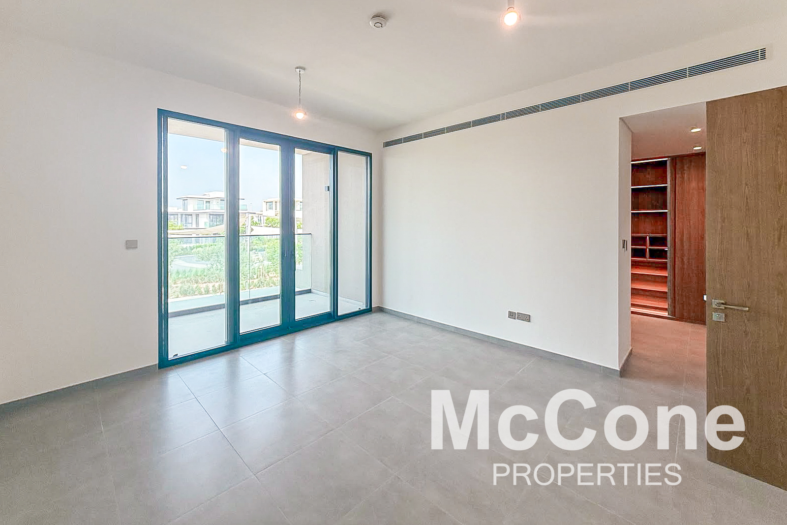 4 Bedroom Villa for Rent in Jebel Ali Village Villas, Jebel Ali — photo 8 of 27