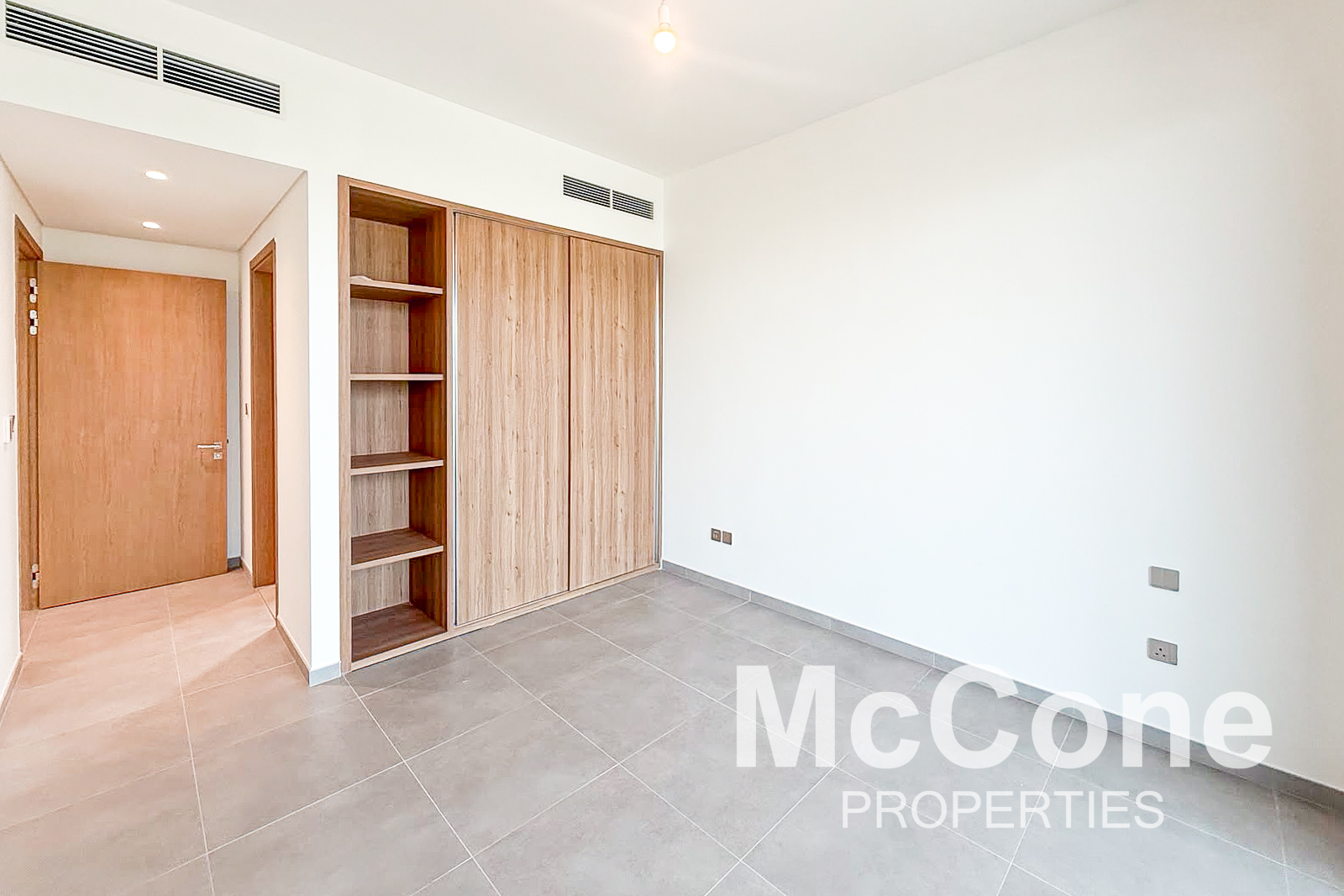 4 Bedroom Villa for Rent in Jebel Ali Village Villas, Jebel Ali — photograph 11 of 27