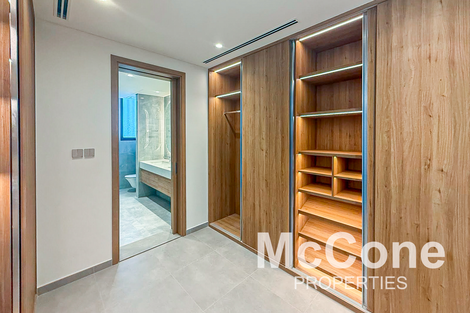 4 Bedroom Villa for Rent in Jebel Ali Village Villas, Jebel Ali — photograph 18 of 27