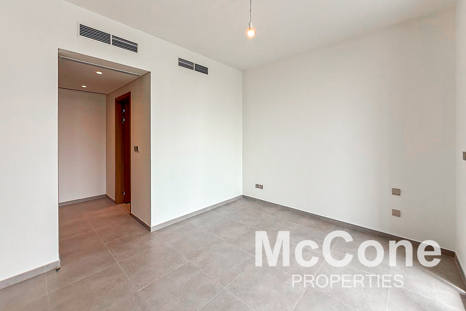4 Bedroom Villa for Rent in Jebel Ali Village Villas, Jebel Ali — photograph 14 of 27