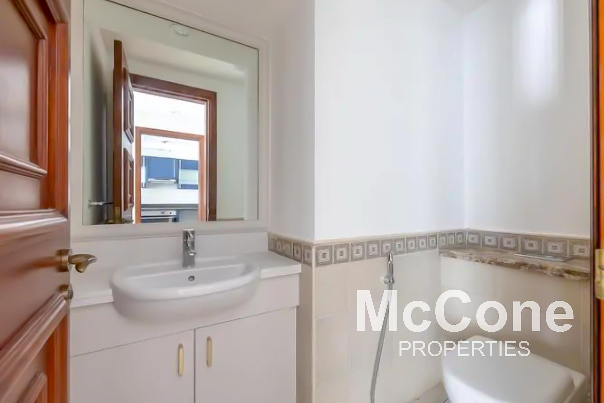 3 Bedroom Apartment for Rent in Golden Mile 5, Palm Jumeirah — photograph 18 of 26