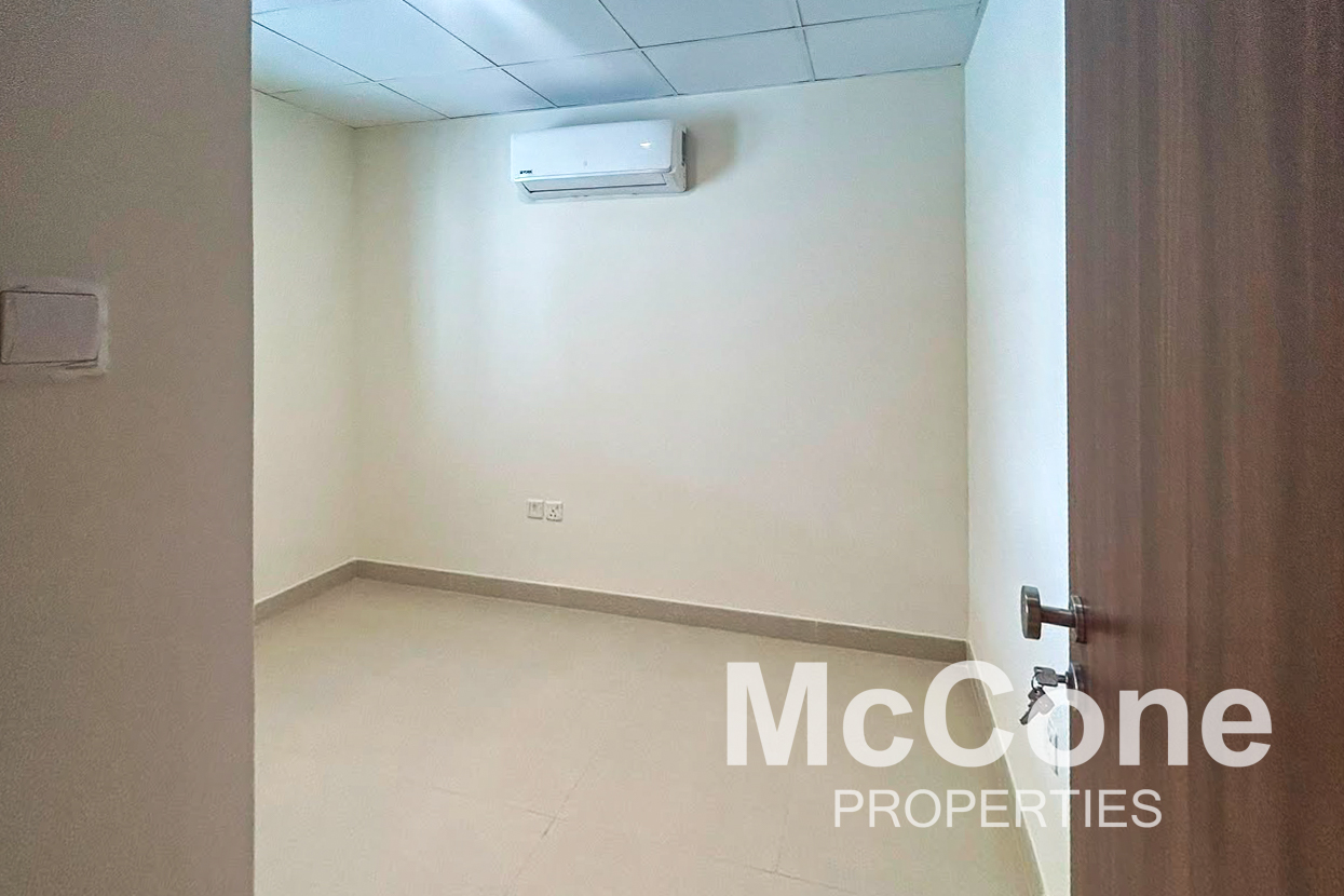 4 Bedroom Villa for Rent in Elie Saab Vie at the Fields, Mohammed Bin Rashid City — photograph 11 of 29
