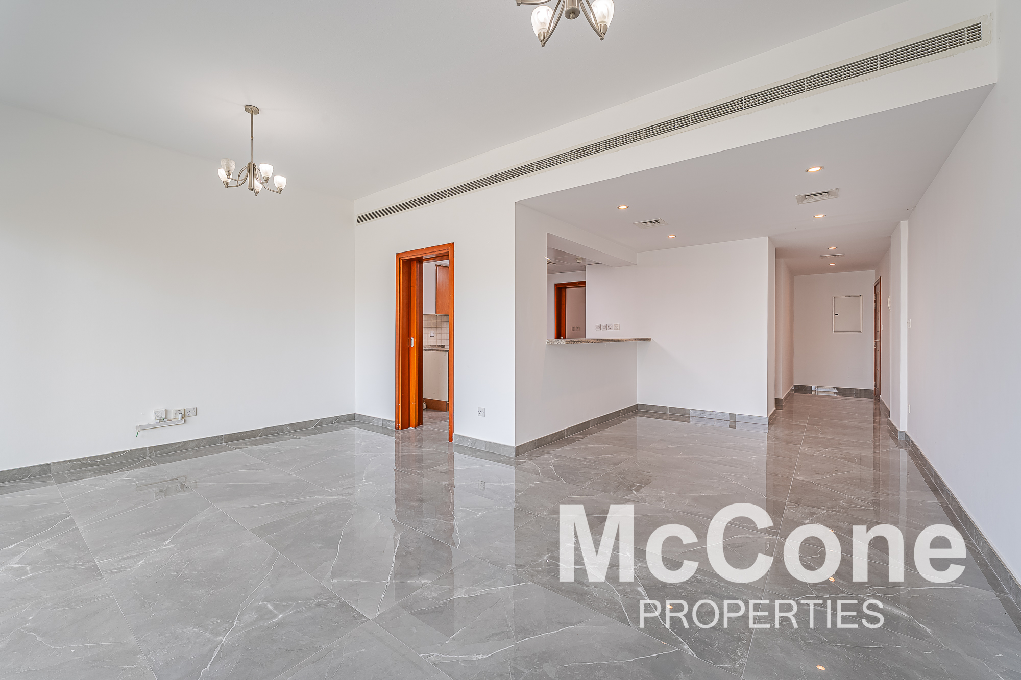 2 Bedroom Apartment for Rent in Al Arta 3, Greens — photo 2 of 17