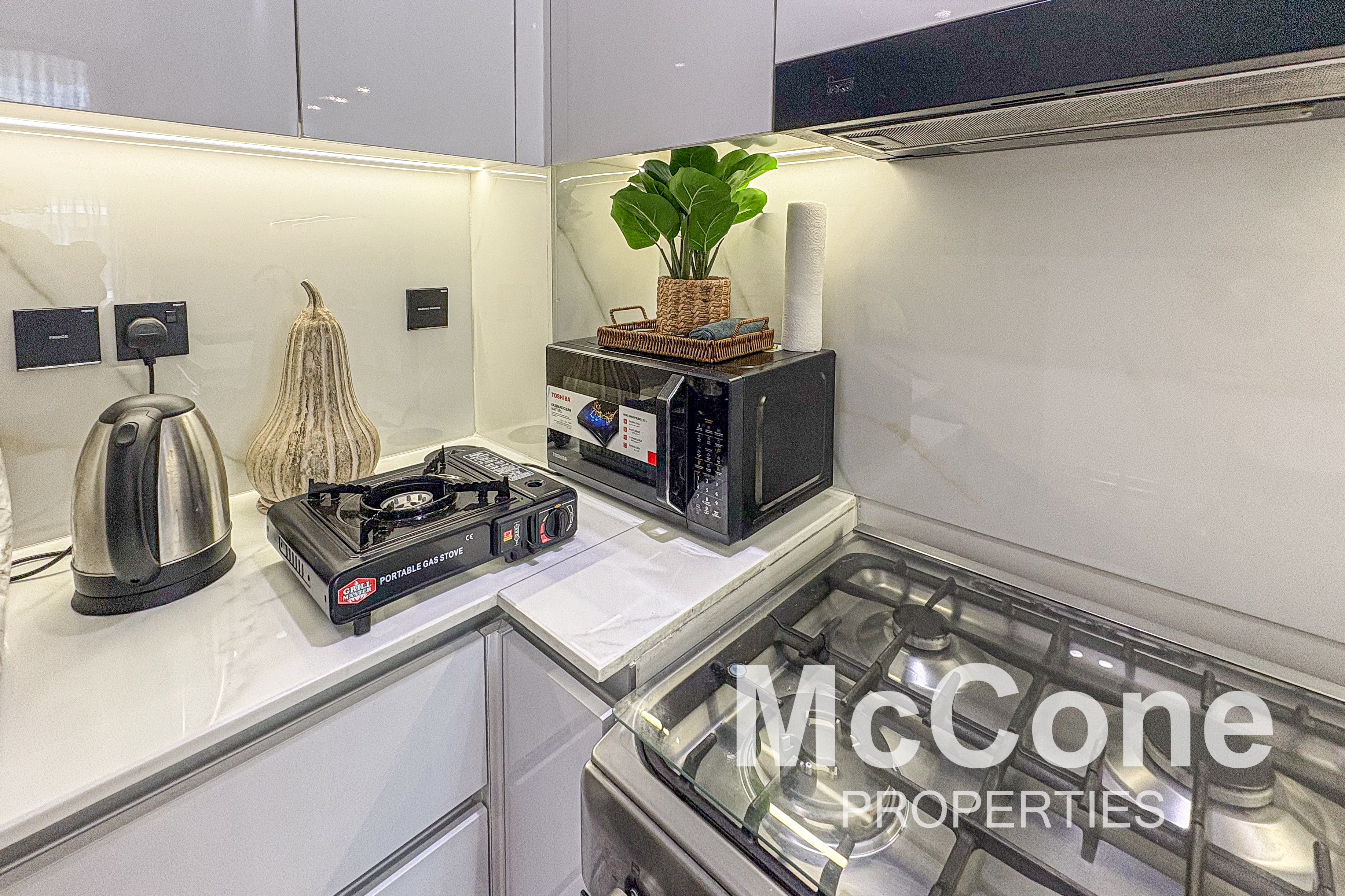 2 Bedroom Apartment for Rent in Binghatti LUNA, Jumeirah Village Circle — photo 9 of 20
