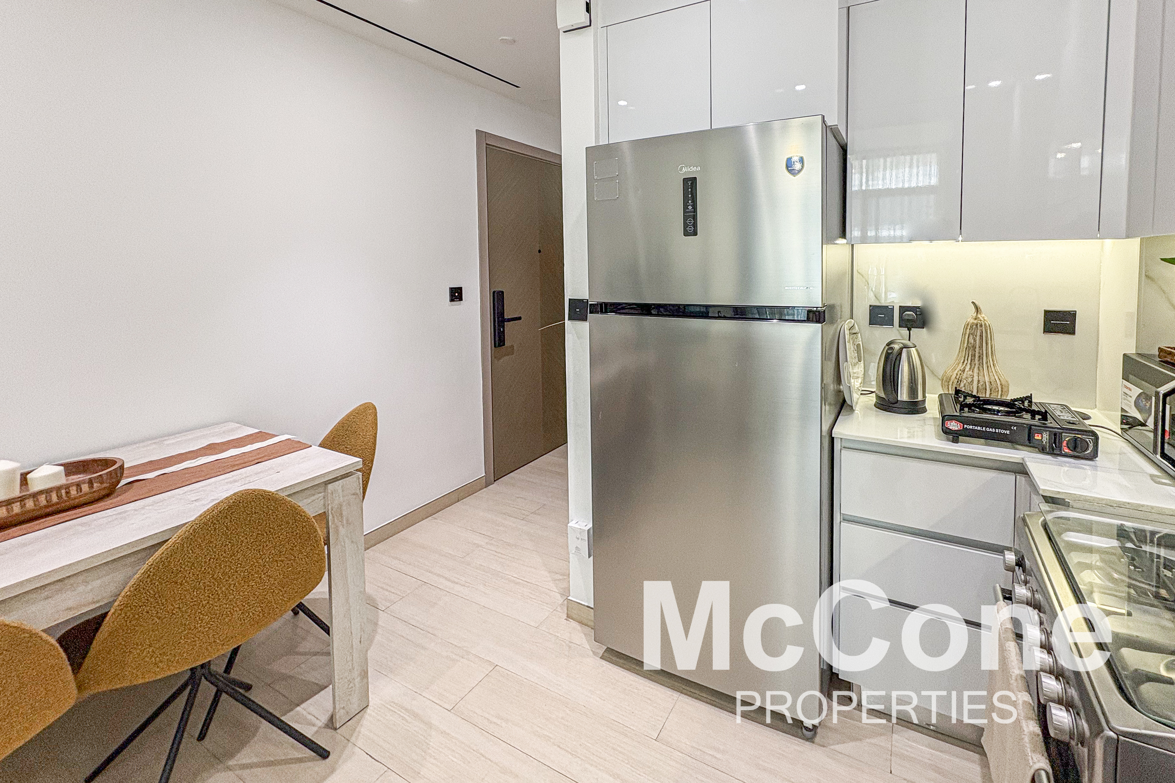 2 Bedroom Apartment for Rent in Binghatti LUNA, Jumeirah Village Circle — photo 7 of 20