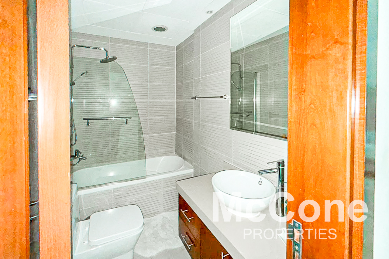 2 Bedroom Apartment for Rent in Orra Marina, Dubai Marina — photograph 14 of 18