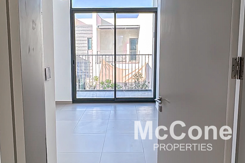 3 Bedroom Townhouse for Rent in Joy, Arabian Ranches 3 — photograph 12 of 22