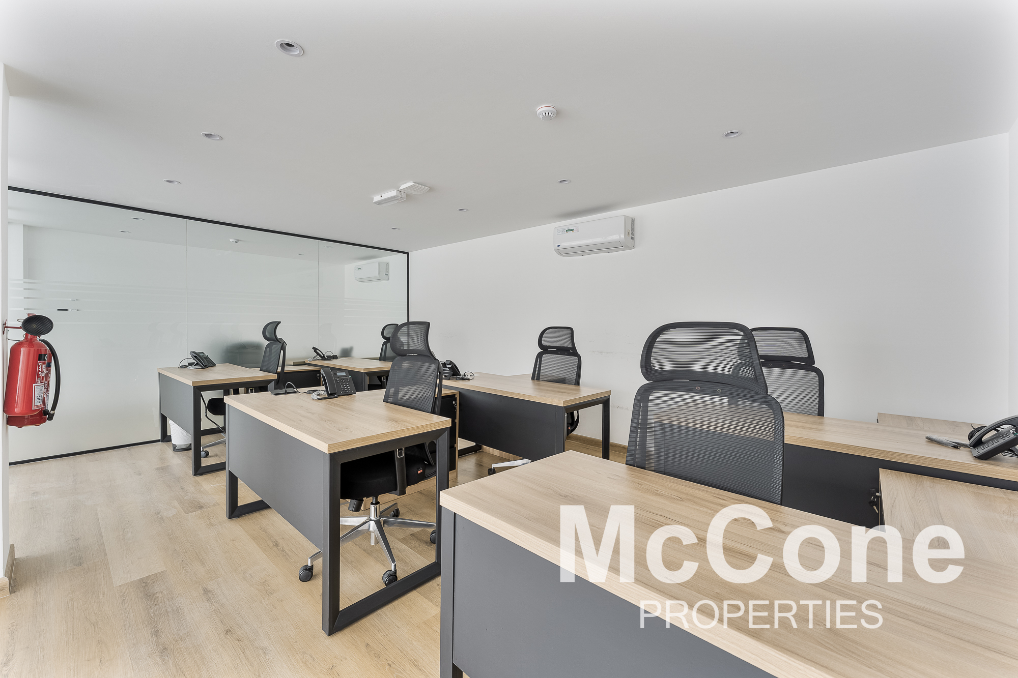 Warehouse for Rent in Al Quoz Industrial Area 3, Al Quoz — photo 4 of 23