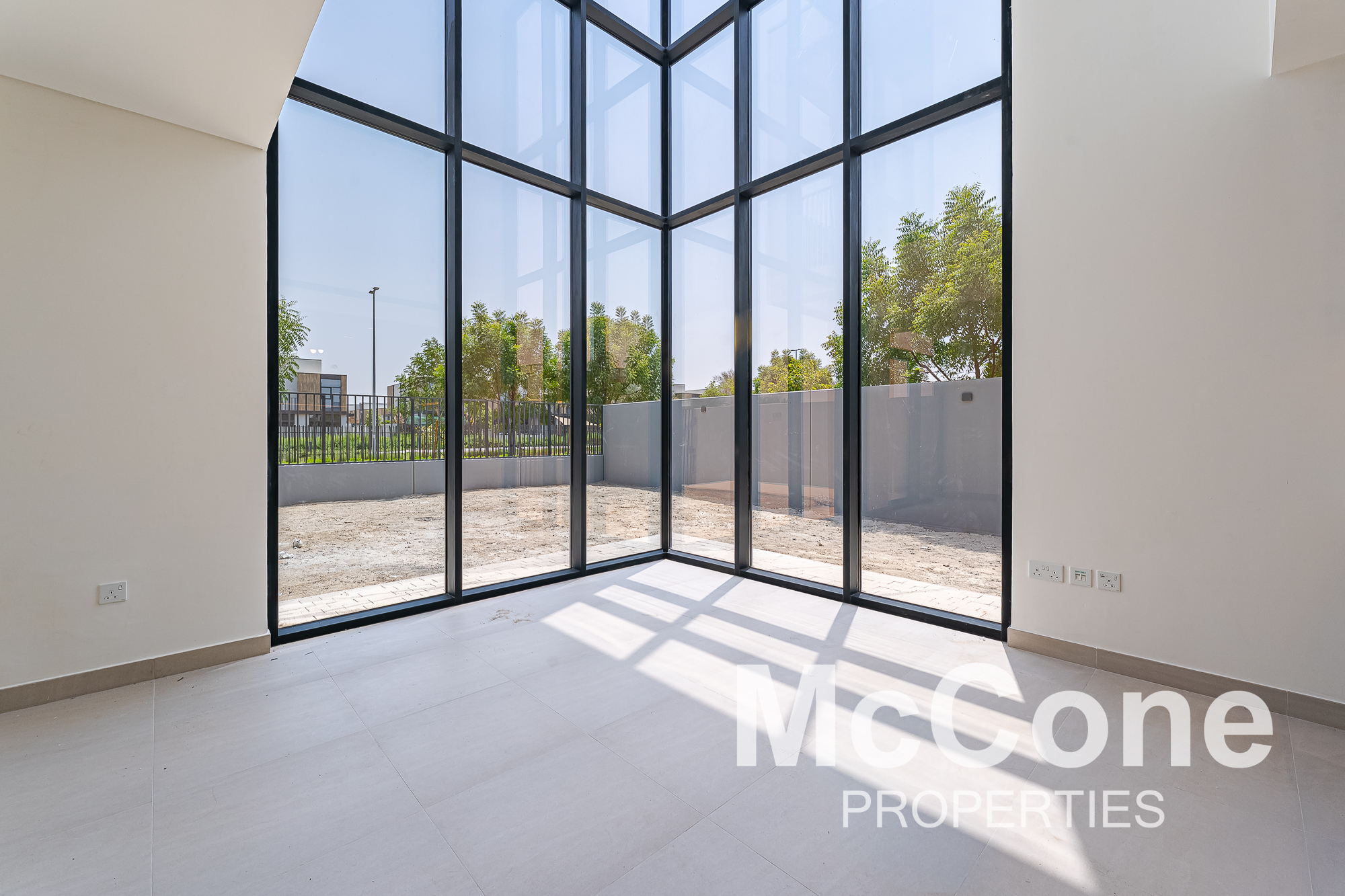 4 Bedroom Townhouse for Rent in Mudon Al Ranim 6, Mudon — photo 5 of 30