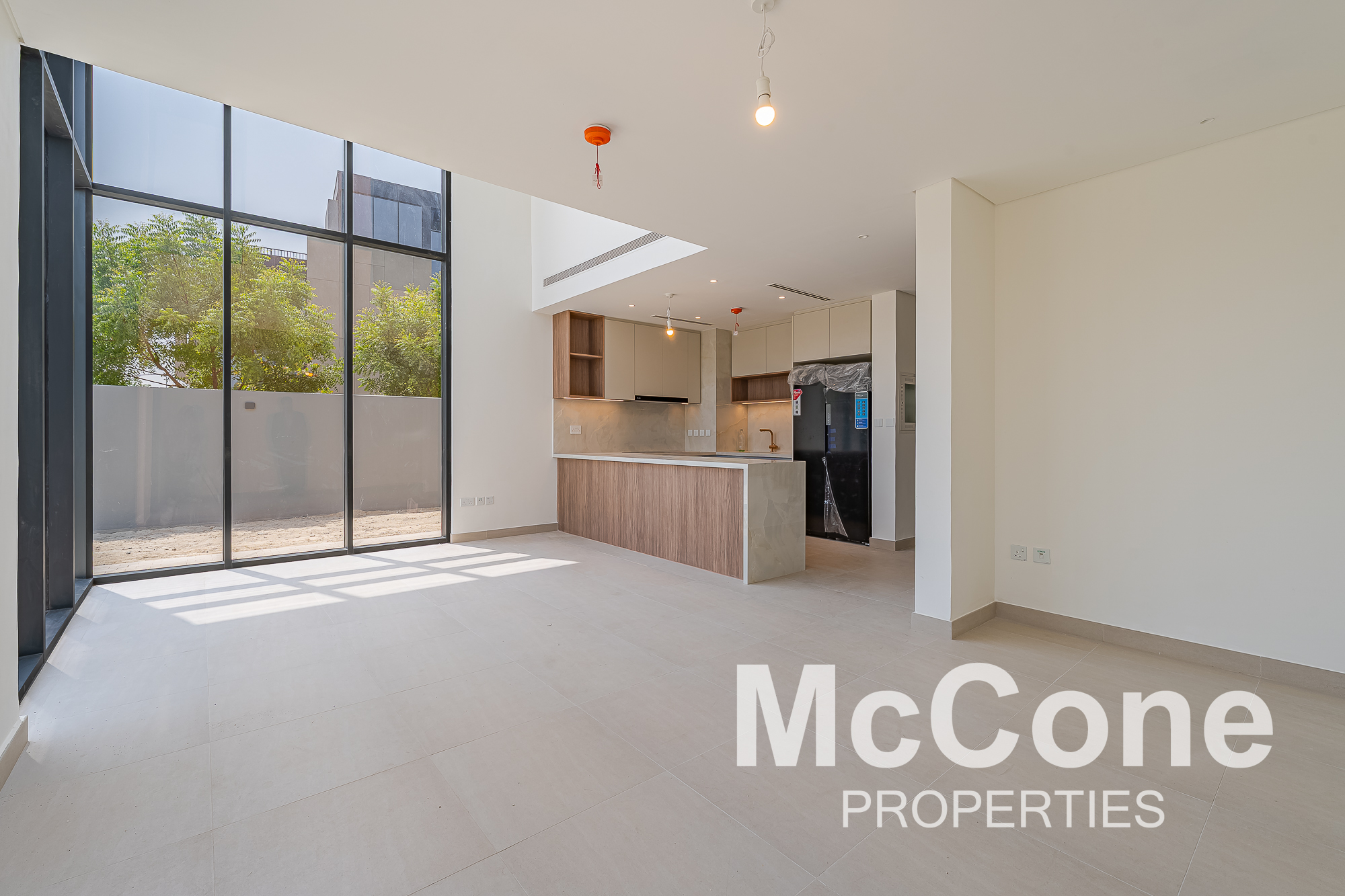 4 Bedroom Townhouse for Rent in Mudon Al Ranim 6, Mudon — photo 3 of 30