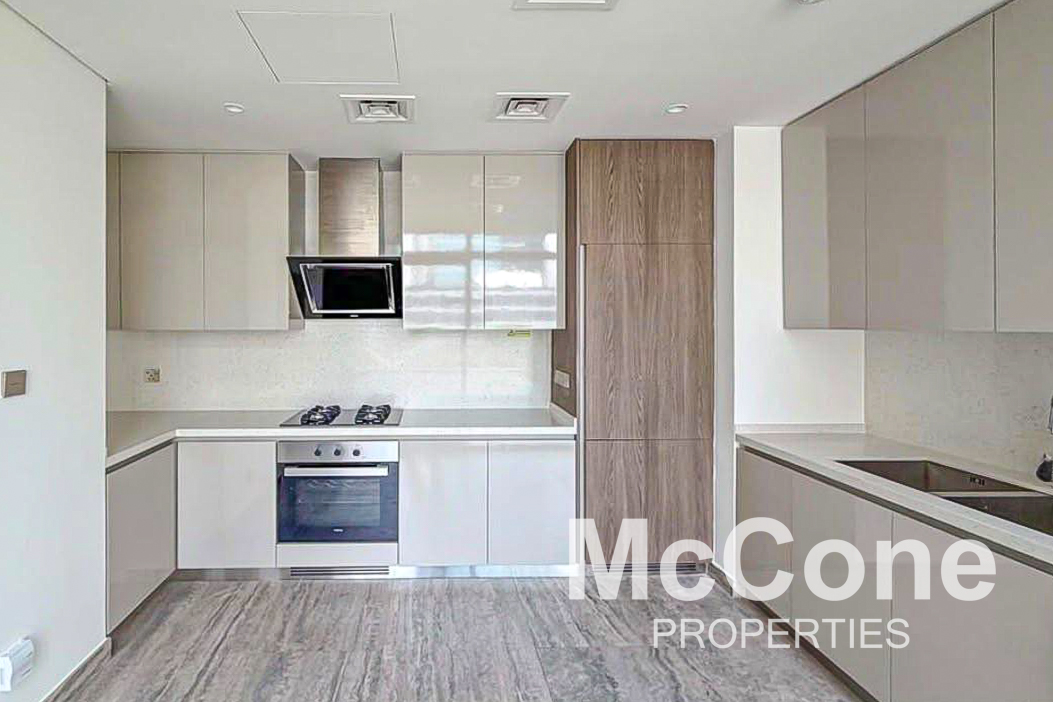2 Bedroom Apartment for Rent in Peninsula One, Business Bay — photo 3 of 12
