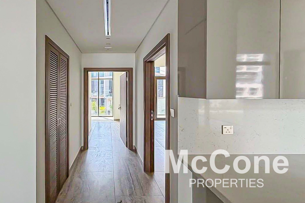 2 Bedroom Apartment for Rent in Peninsula One, Business Bay — photo 4 of 12
