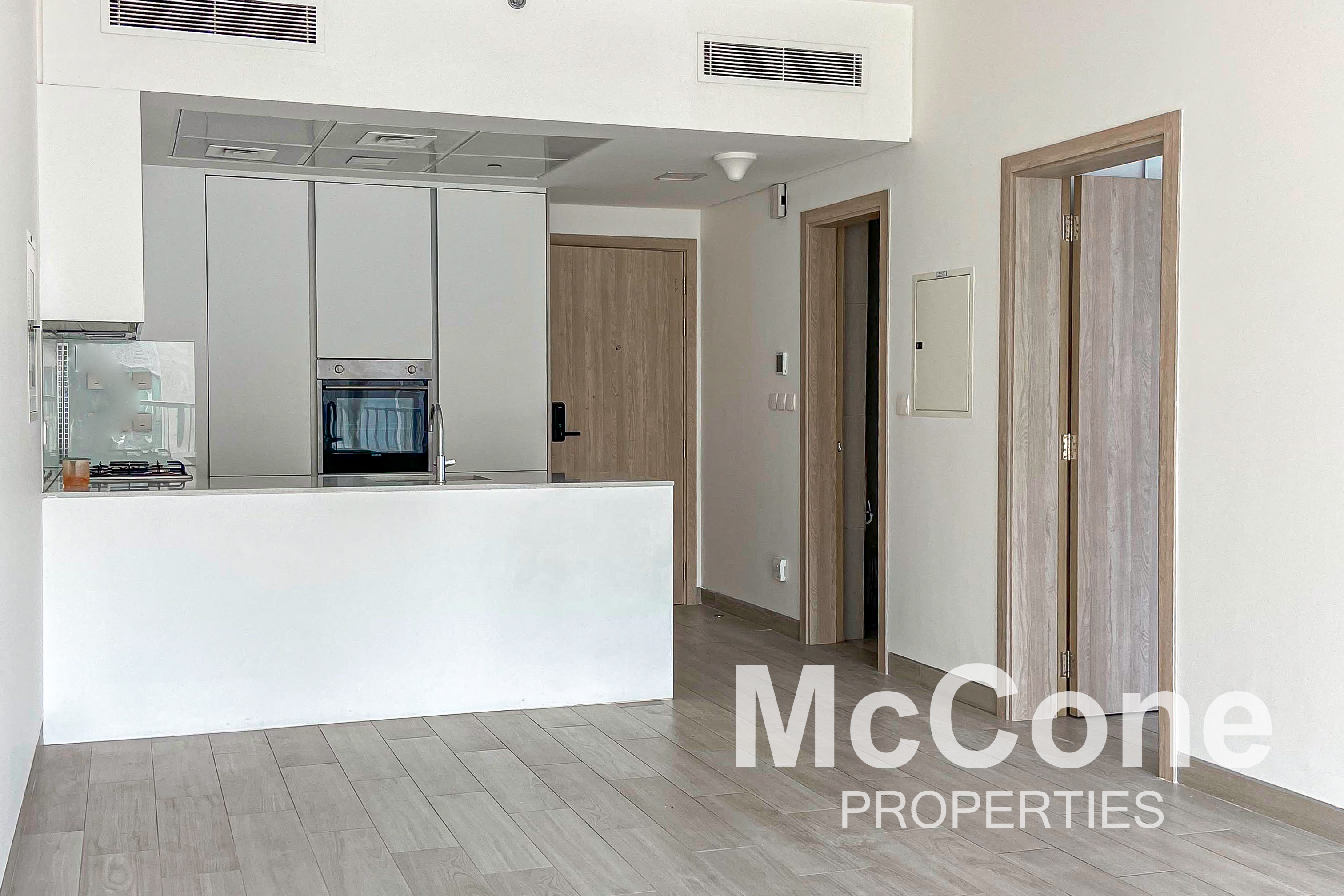 1 Bedroom Apartment for Rent in Luma21, Jumeirah Village Circle — photo 2 of 12