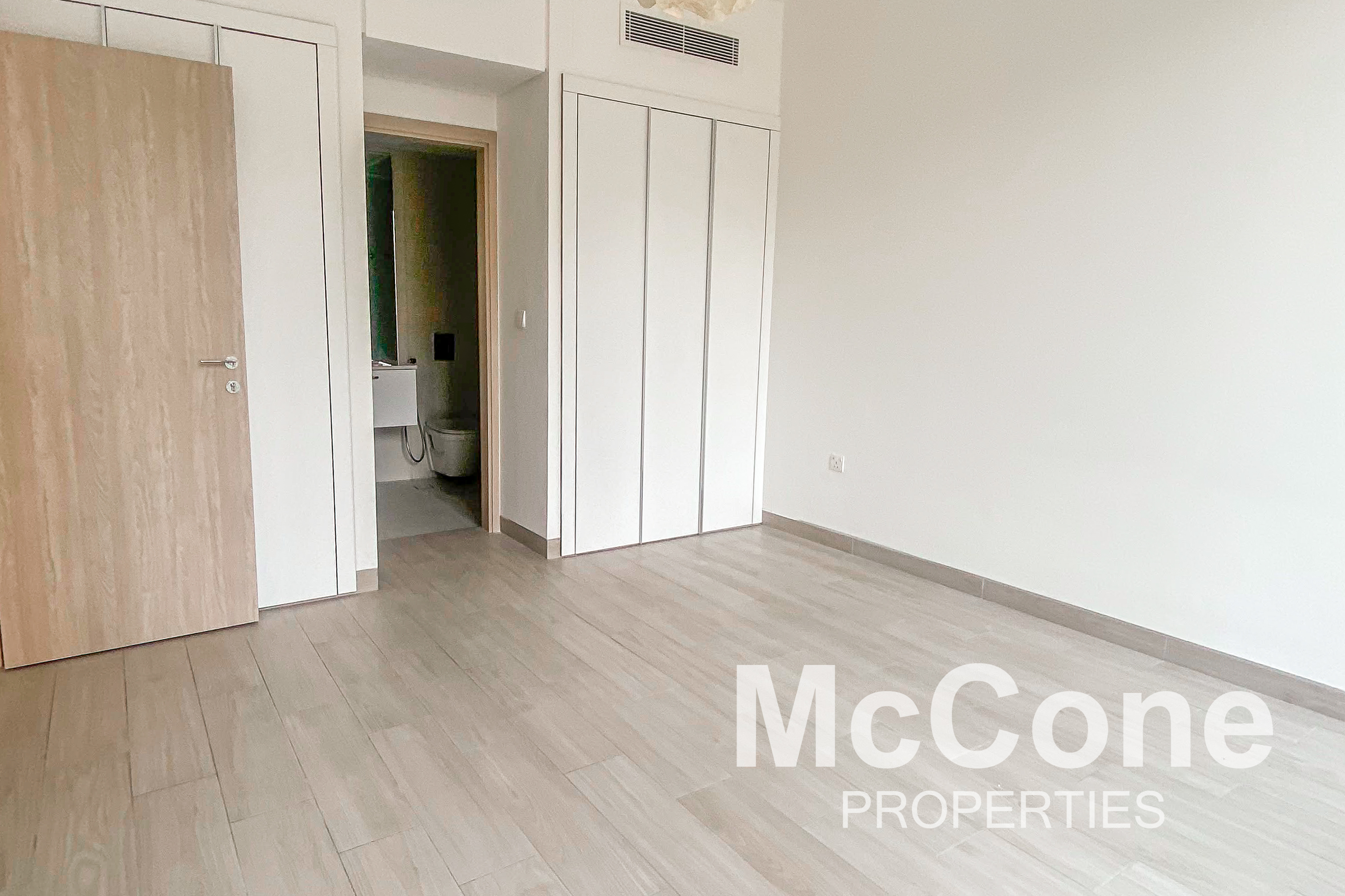 1 Bedroom Apartment for Rent in Luma21, Jumeirah Village Circle — photo 6 of 12
