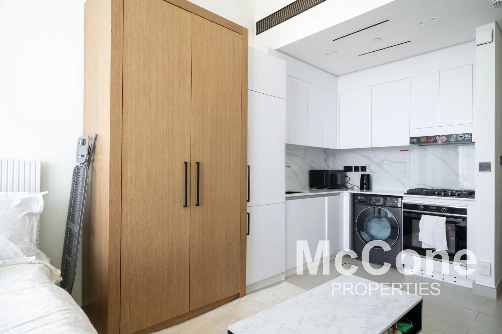 Studio Apartment for Rent in Binghatti Amber, Jumeirah Village Circle — photo 7 of 16