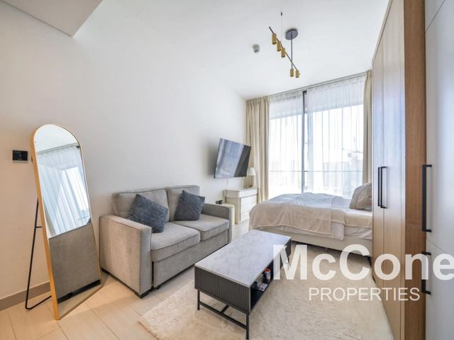Studio Apartment for Rent in Binghatti Amber, Jumeirah Village Circle