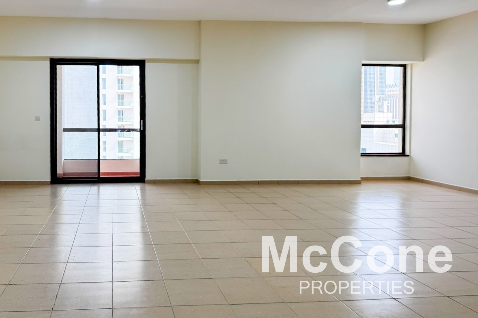 4 Bedroom Apartment for Rent in Sadaf 8, Jumeirah Beach Residence — photo 5 of 19