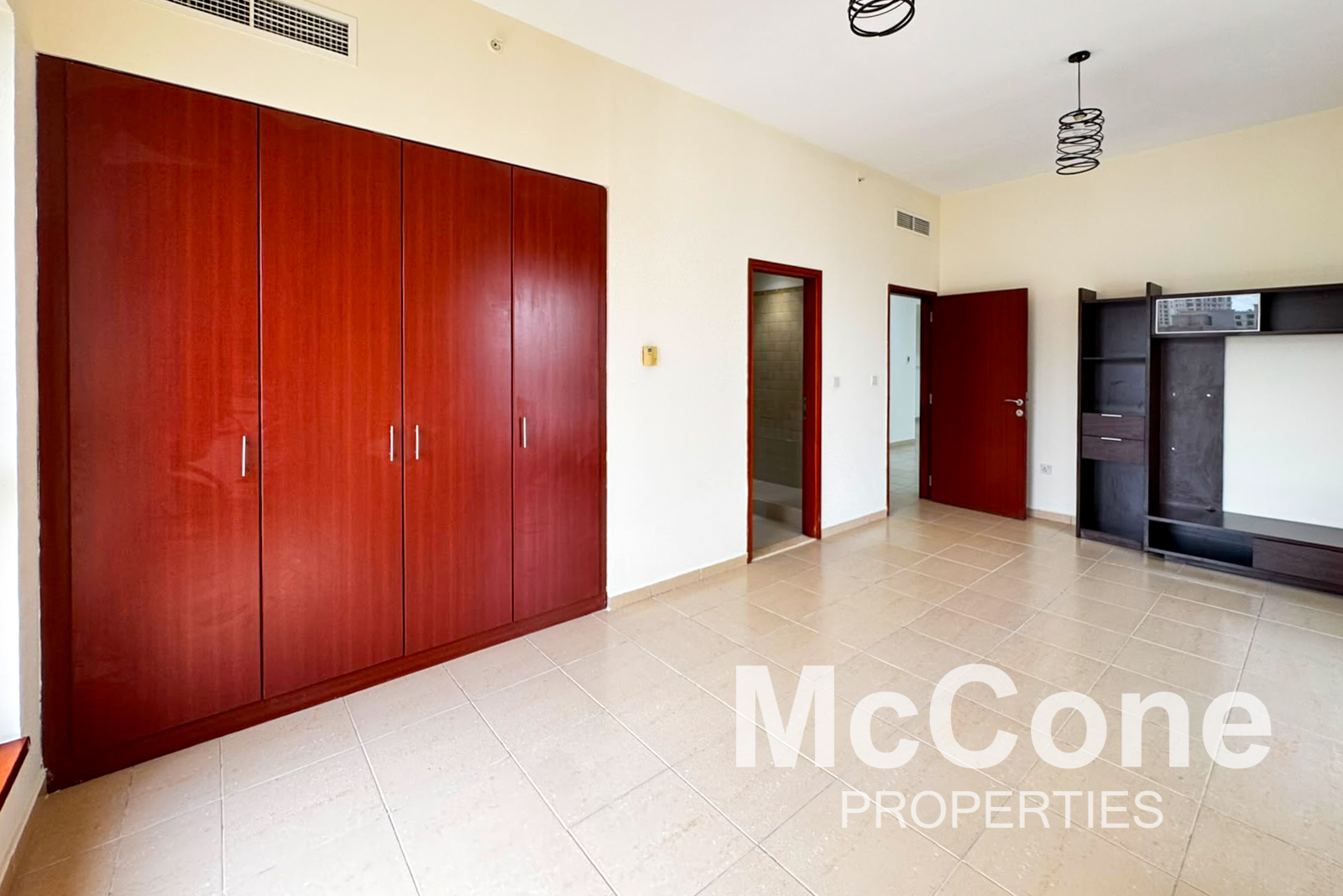 4 Bedroom Apartment for Rent in Sadaf 8, Jumeirah Beach Residence — photo 7 of 19