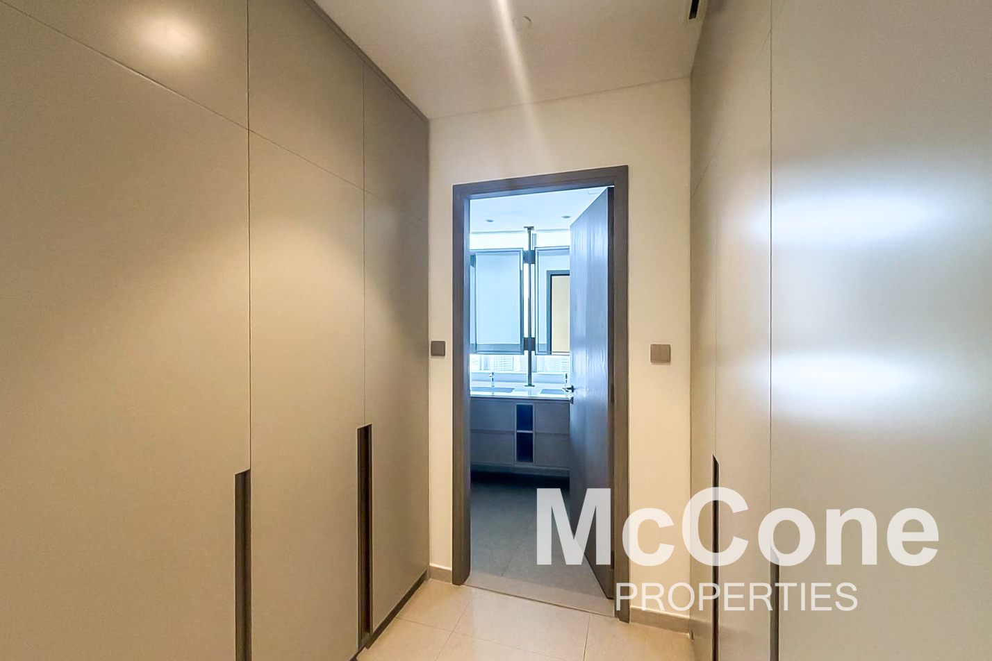 3 Bedroom Apartment for Rent in Grande, Downtown Dubai — photograph 21 of 29