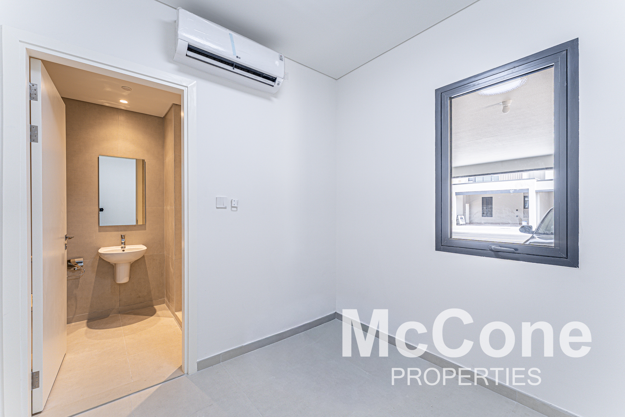 4 Bedroom Townhouse for Rent in Jebel Ali Village Townhouses, Jebel Ali — photo 8 of 30