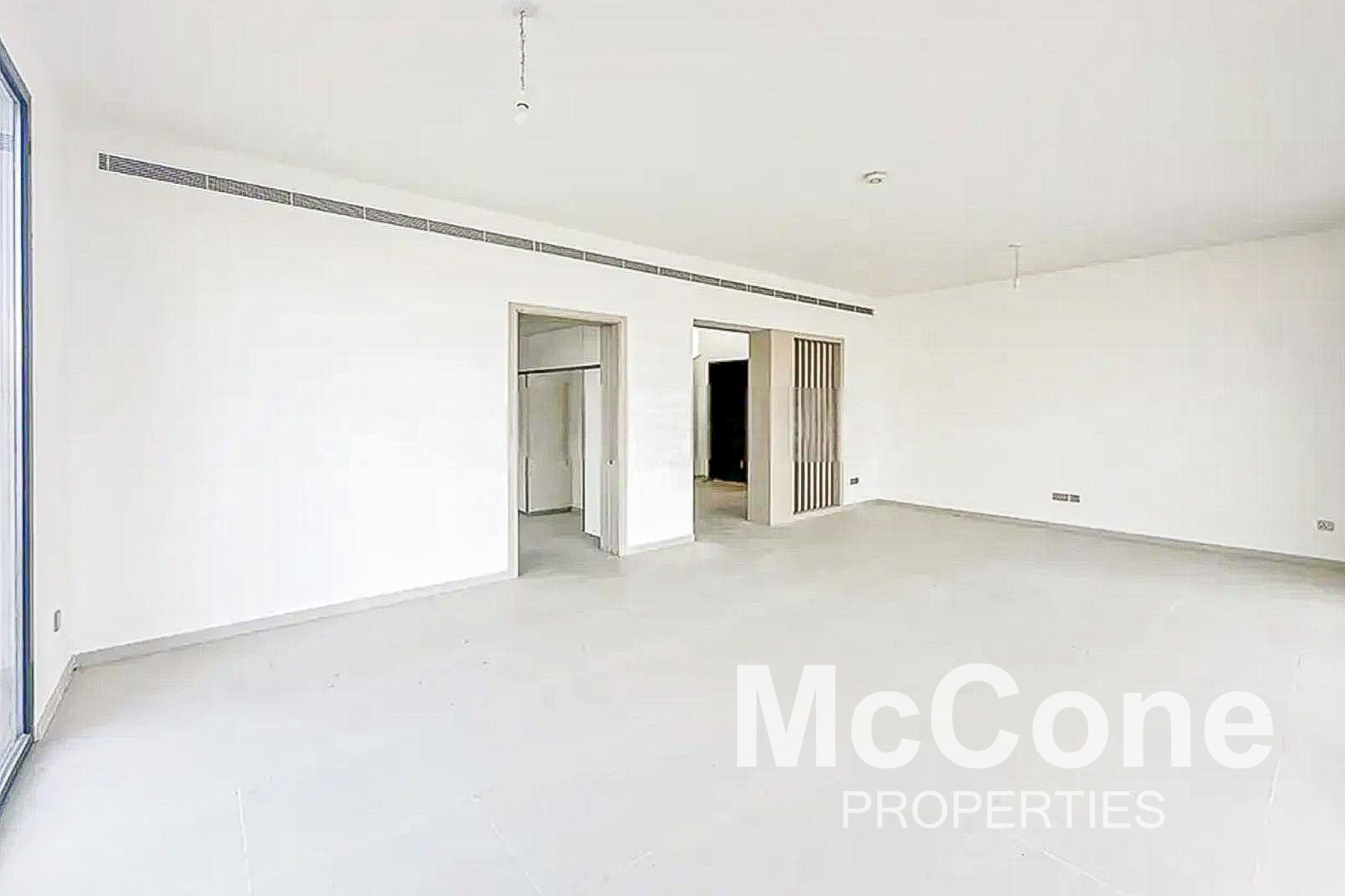 4 Bedroom Townhouse for Rent in Jebel Ali Village Townhouses, Jebel Ali — photo 3 of 12