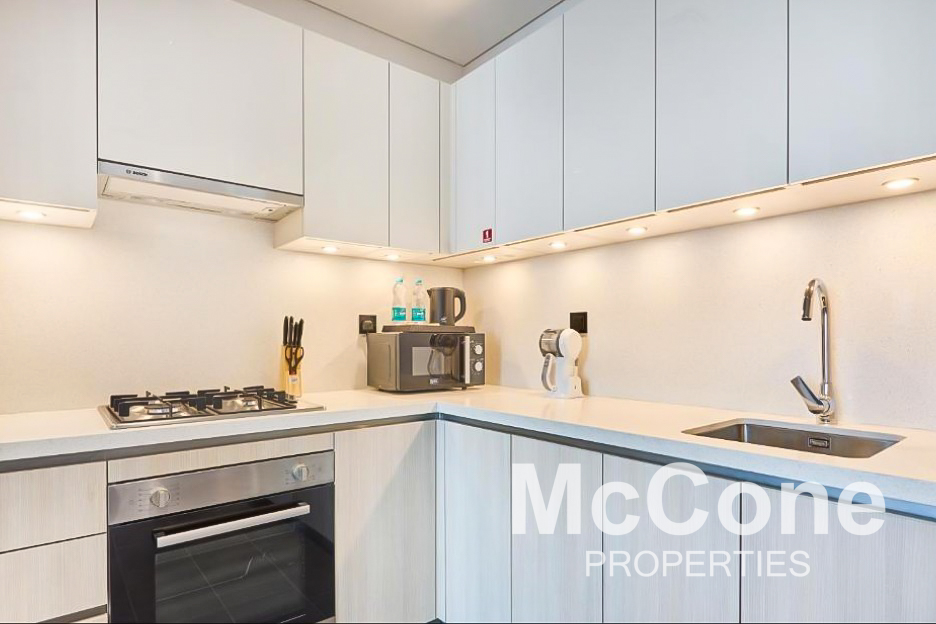 2 Bedroom Apartment for Rent in The Crest Tower B, Mohammed Bin Rashid City — photo 8 of 11