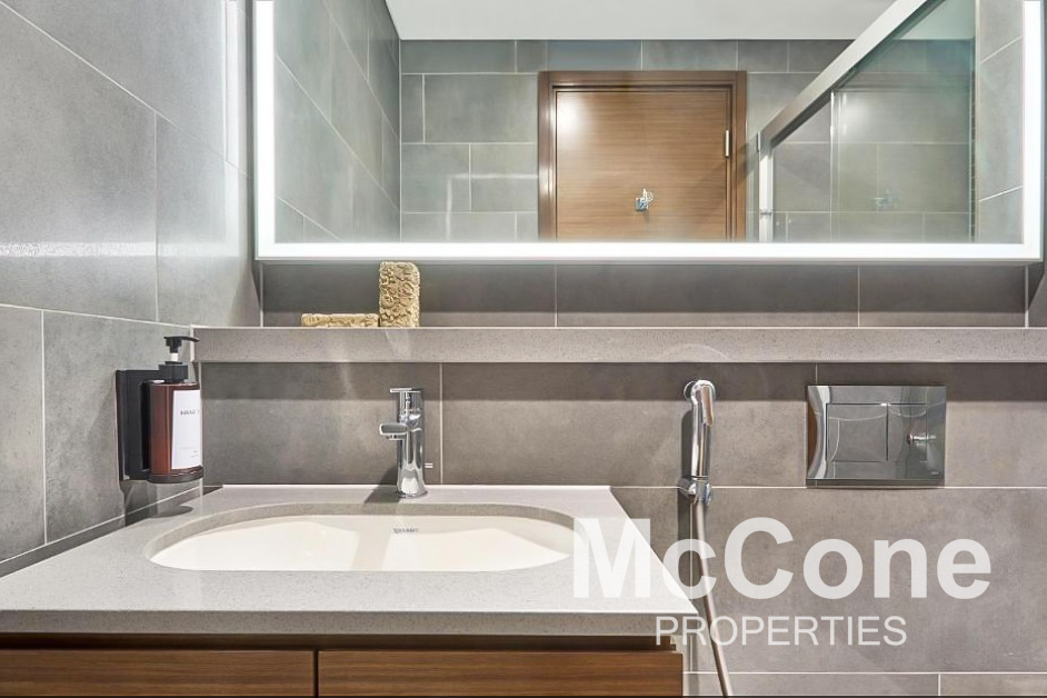 2 Bedroom Apartment for Rent in The Crest Tower B, Mohammed Bin Rashid City — photograph 10 of 11