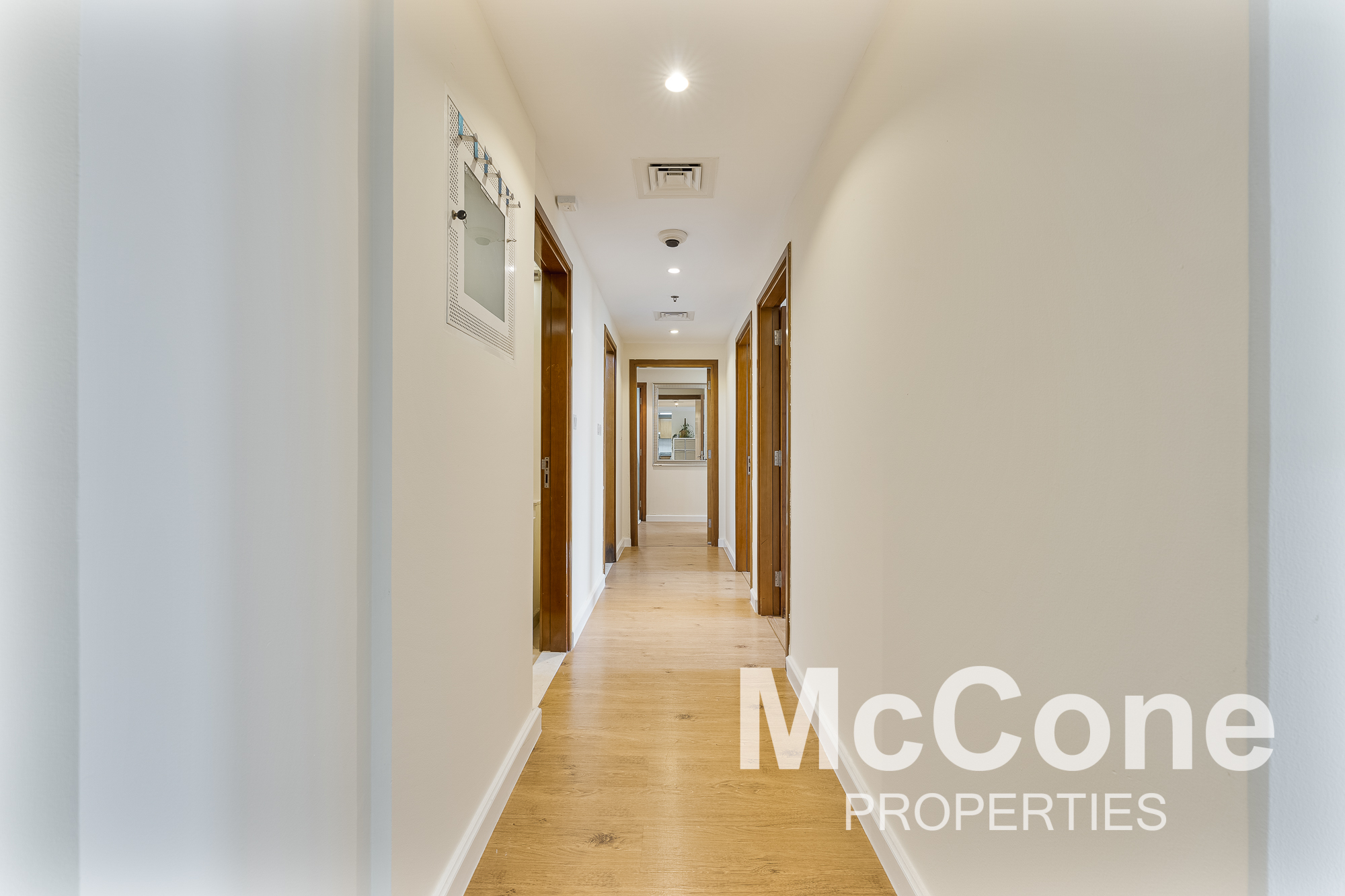 3 Bedroom Apartment for Rent in Manara 8, Dubai Waterfront — photograph 14 of 25