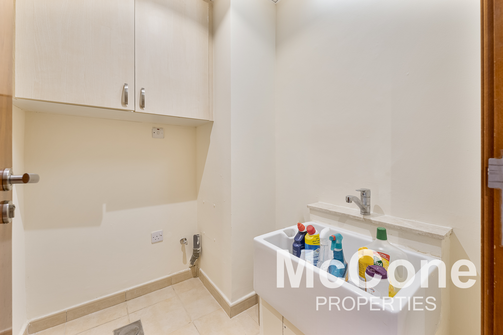 3 Bedroom Apartment for Rent in Manara 8, Dubai Waterfront — photograph 17 of 25