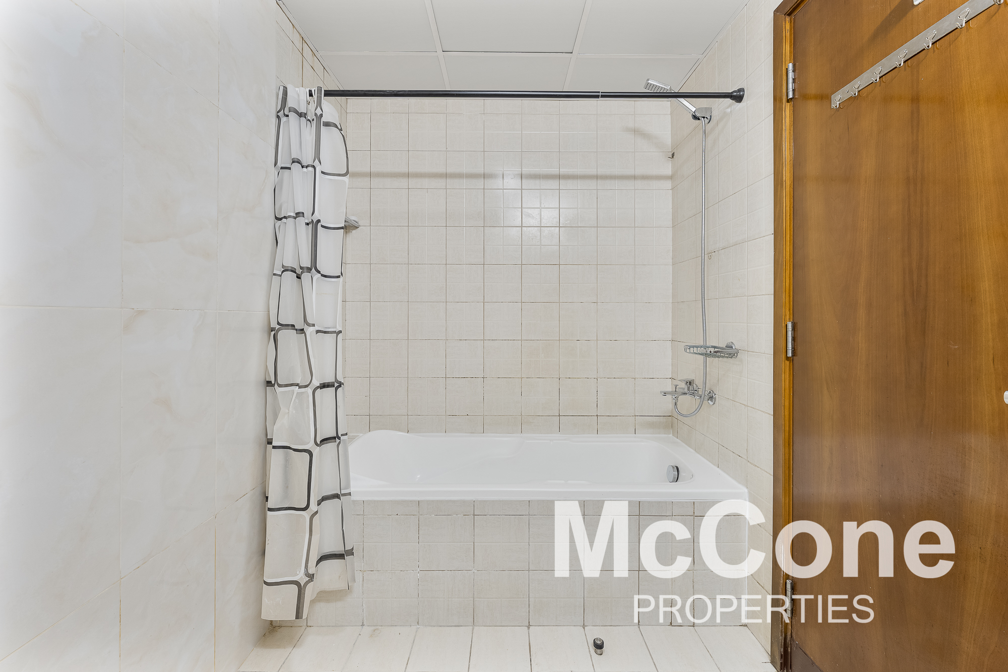 3 Bedroom Apartment for Rent in Manara 8, Dubai Waterfront — photograph 18 of 25