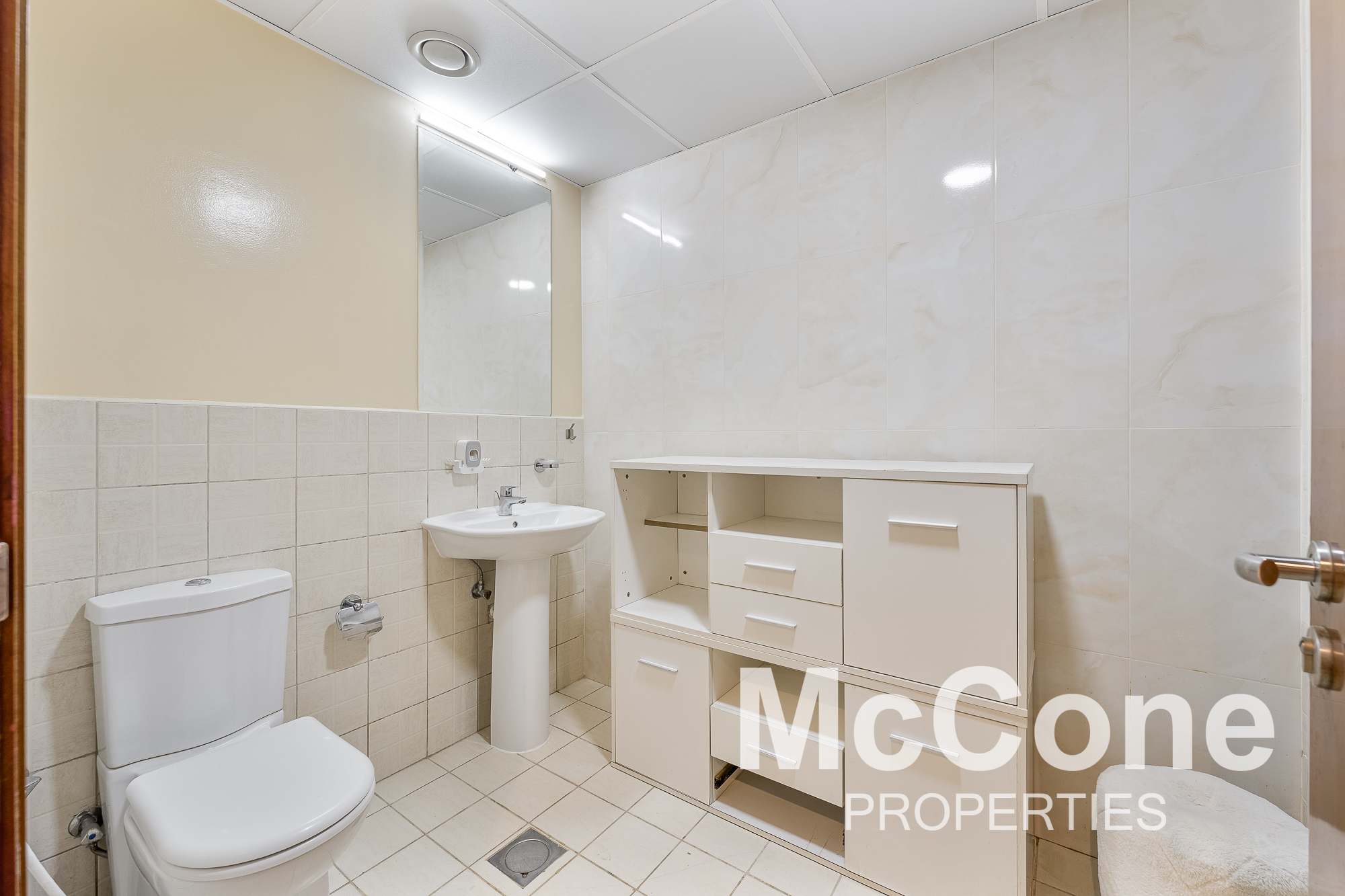 3 Bedroom Apartment for Rent in Manara 8, Dubai Waterfront — photograph 21 of 25