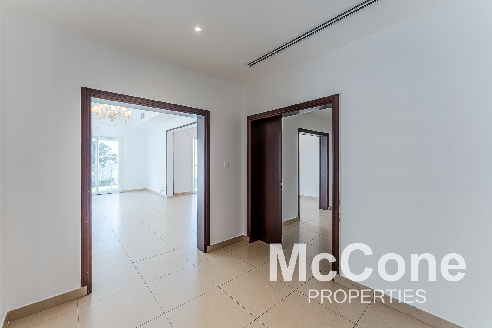 5 Bedroom Villa for Rent in Cluster A, Dubai Silicon Oasis — photo 5 of 26