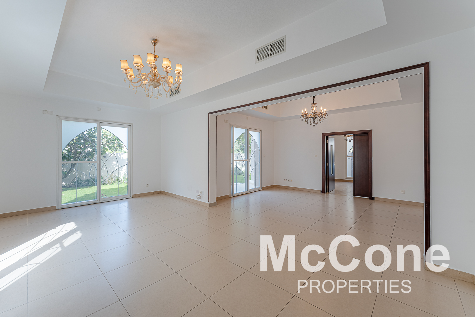 5 Bedroom Villa for Rent in Cluster A, Dubai Silicon Oasis — photo 2 of 26