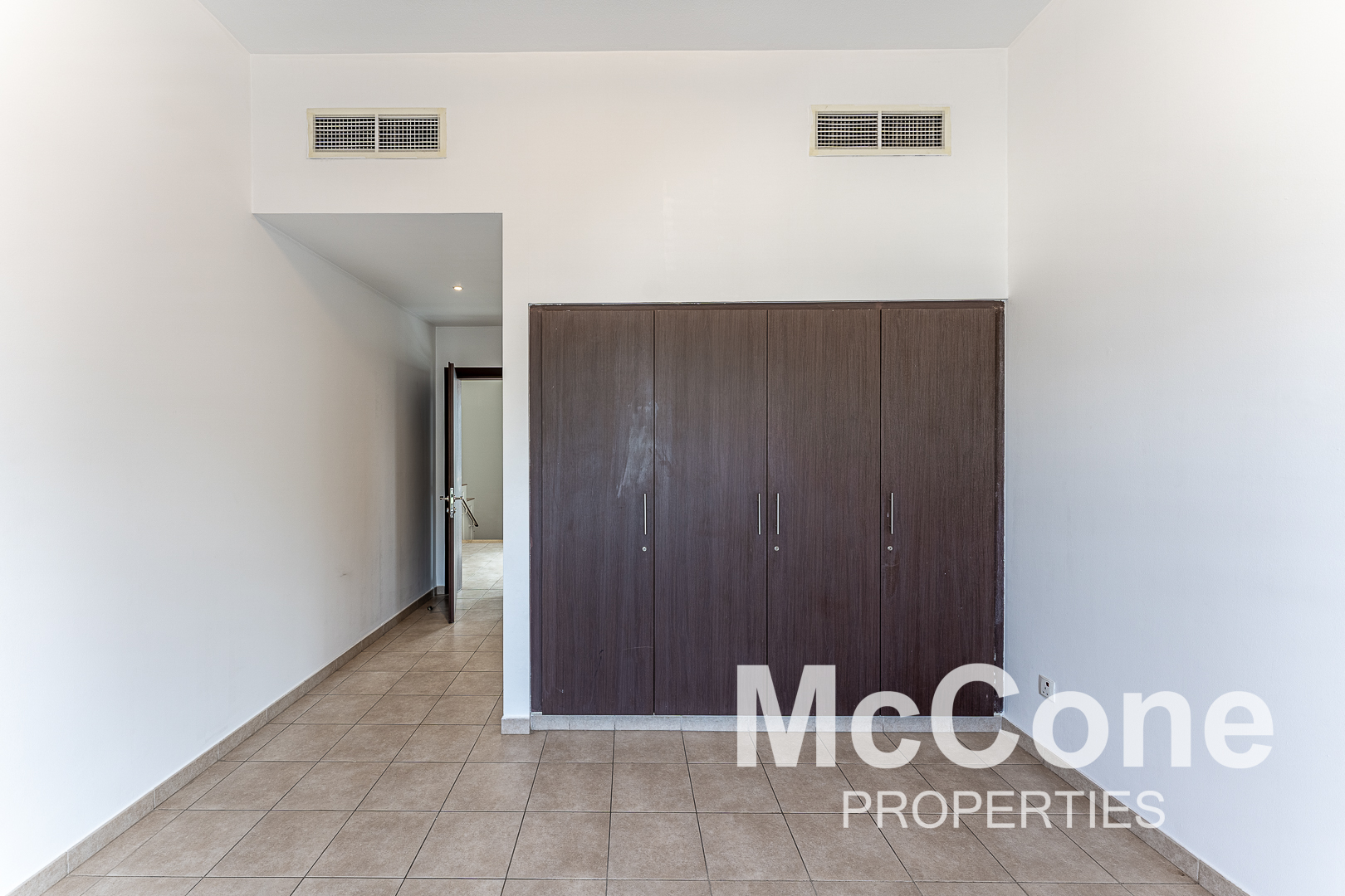 5 Bedroom Villa for Rent in Cluster A, Dubai Silicon Oasis — photograph 12 of 26