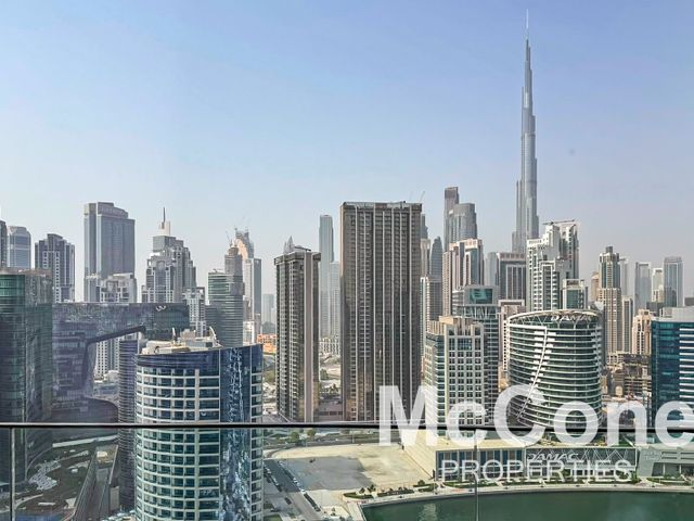 1 Bedroom Apartment for Rent in Peninsula Four, Business Bay