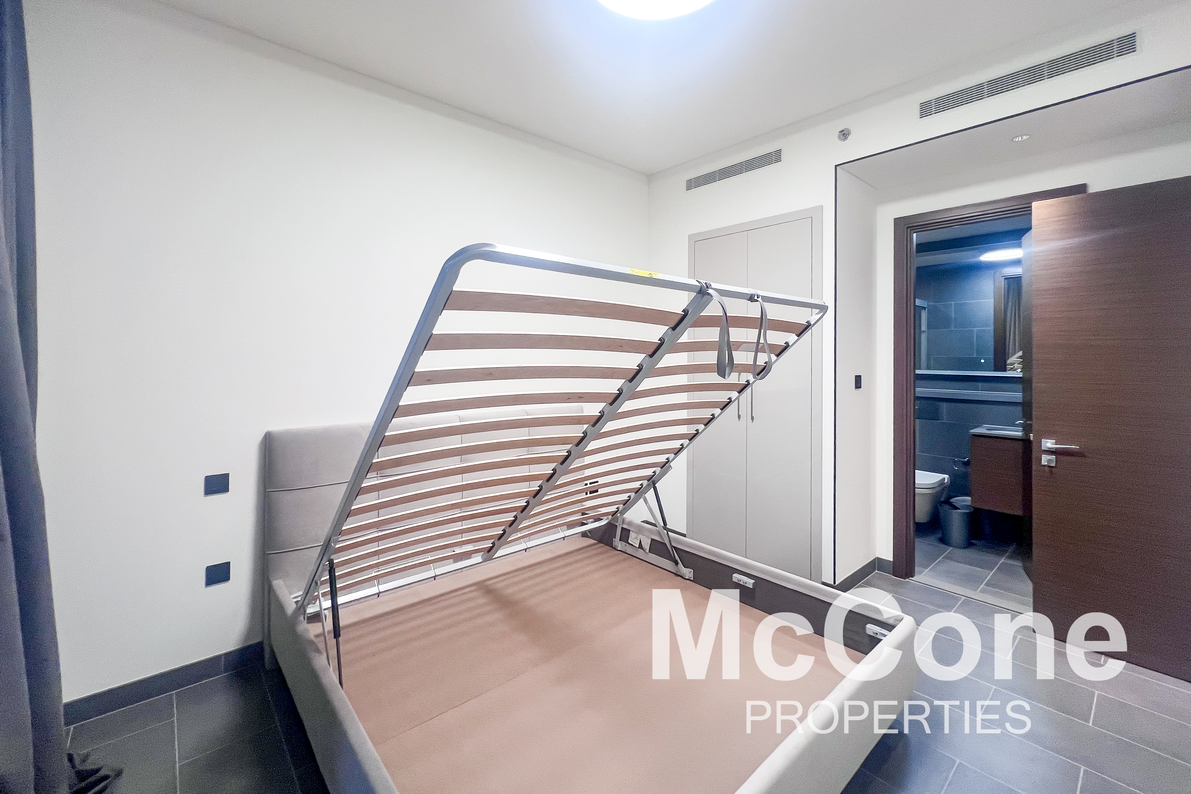 1 Bedroom Apartment for Rent in The Crest Tower C, Mohammed Bin Rashid City — photograph 10 of 13