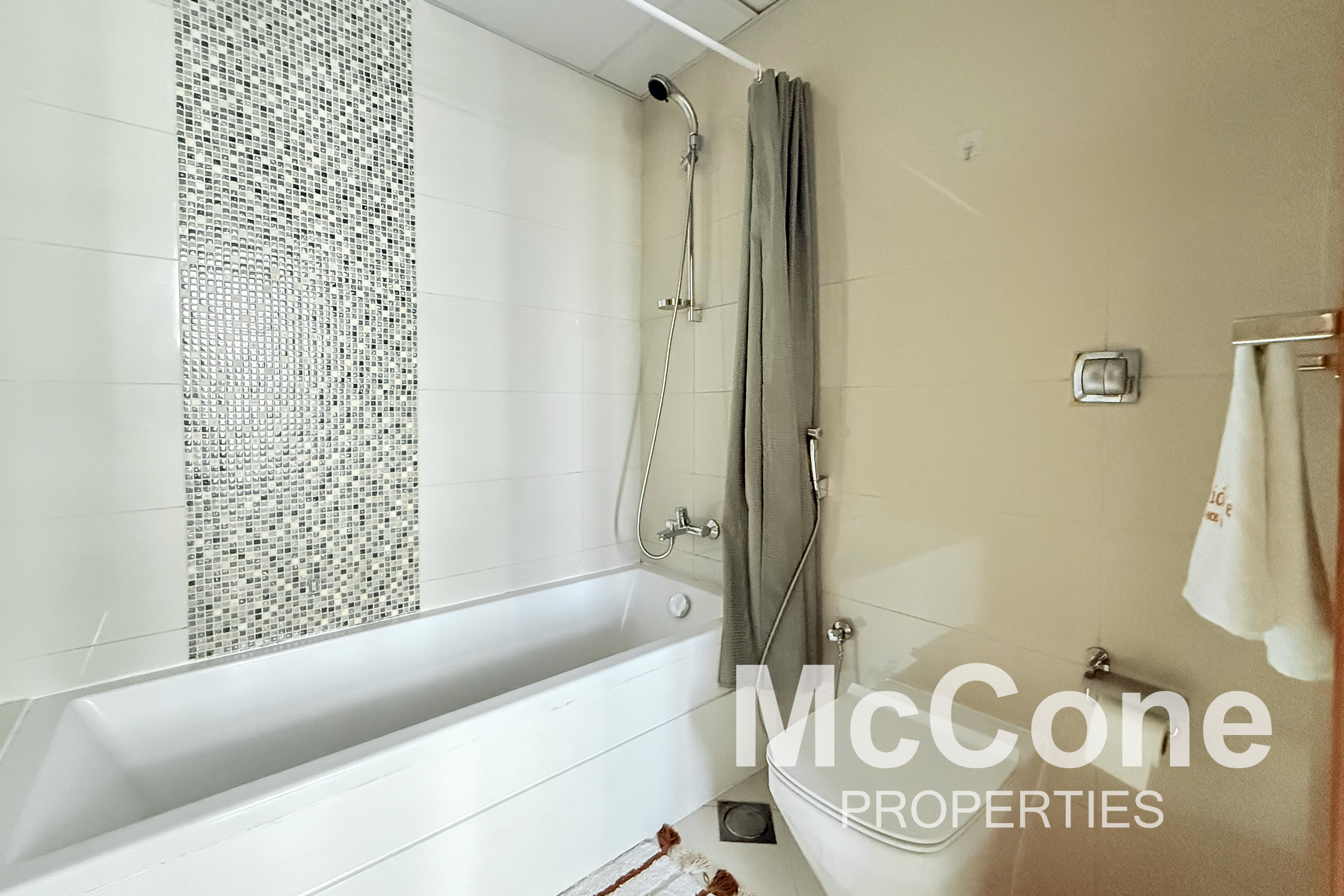1 Bedroom Apartment for Rent in Continental Tower, Dubai Marina — photograph 14 of 19