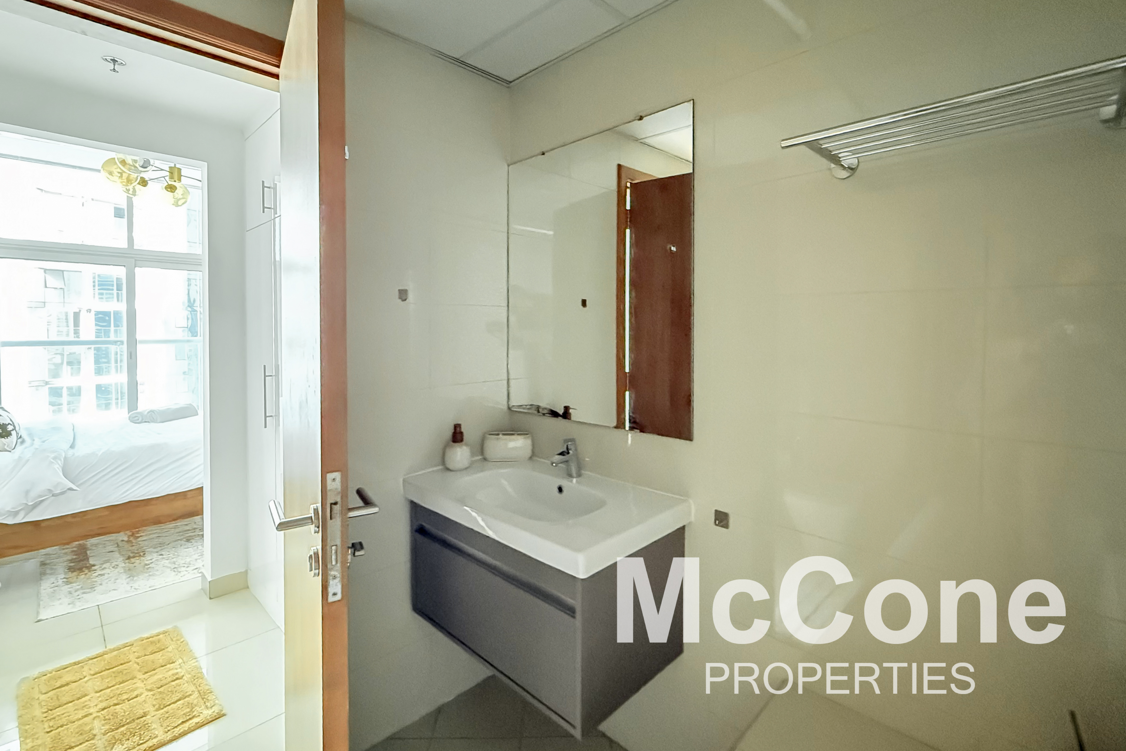 1 Bedroom Apartment for Rent in Continental Tower, Dubai Marina — photograph 15 of 19