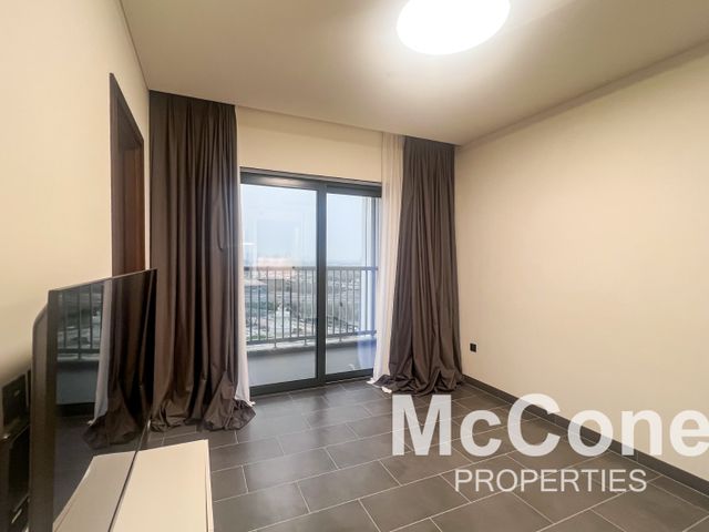 1 Bedroom Apartment for Rent in The Crest Tower B, Mohammed Bin Rashid City