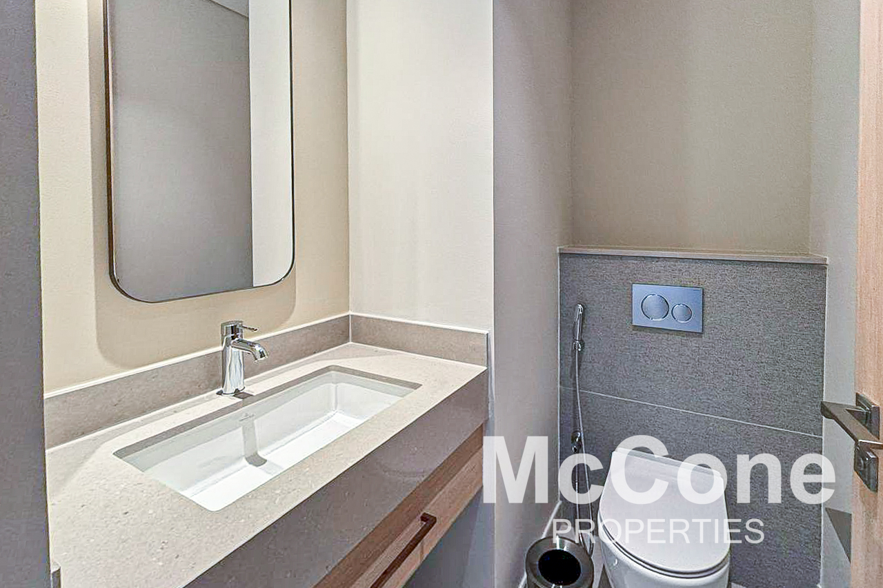 1 Bedroom Apartment for Rent in Vida Dubai Mall Tower 1, Downtown Dubai — photo 8 of 13