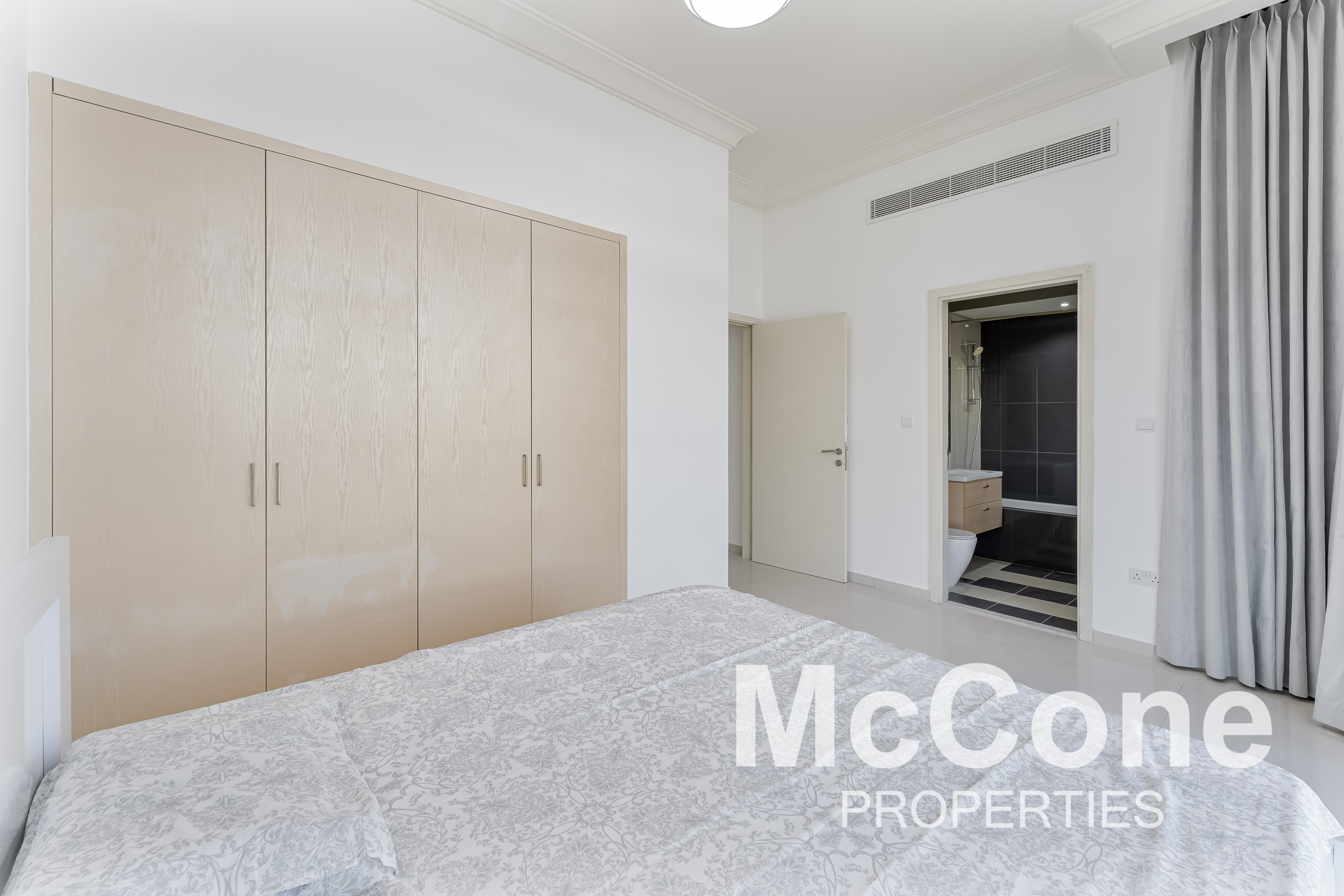 3 Bedroom Villa for Rent in Rockwood, Damac Hills — photo 3 of 10