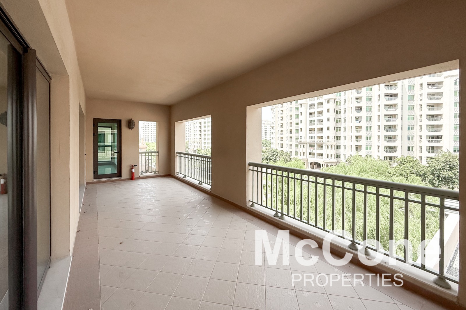 3 Bedroom Apartment for Rent in Golden Mile 3, Palm Jumeirah — photograph 28 of 30