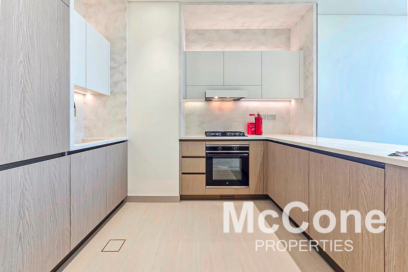 1 Bedroom Apartment for Rent in Binghatti Phantom, Jumeirah Village Circle — photo 2 of 11