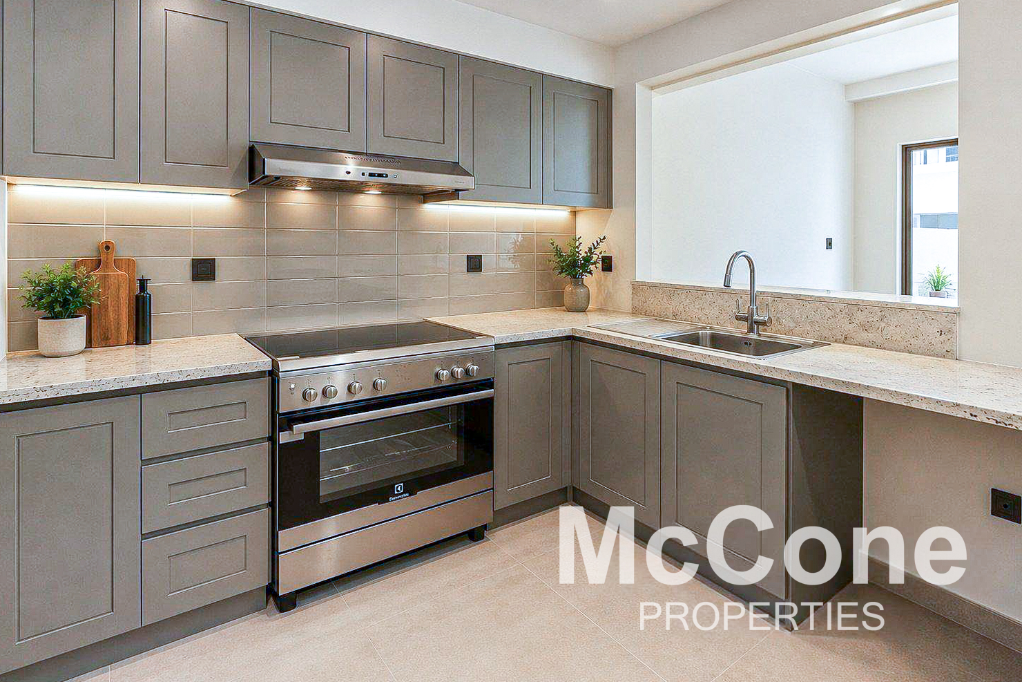 4 Bedroom Villa for Rent in Malta, Damac Lagoons — photo 2 of 11