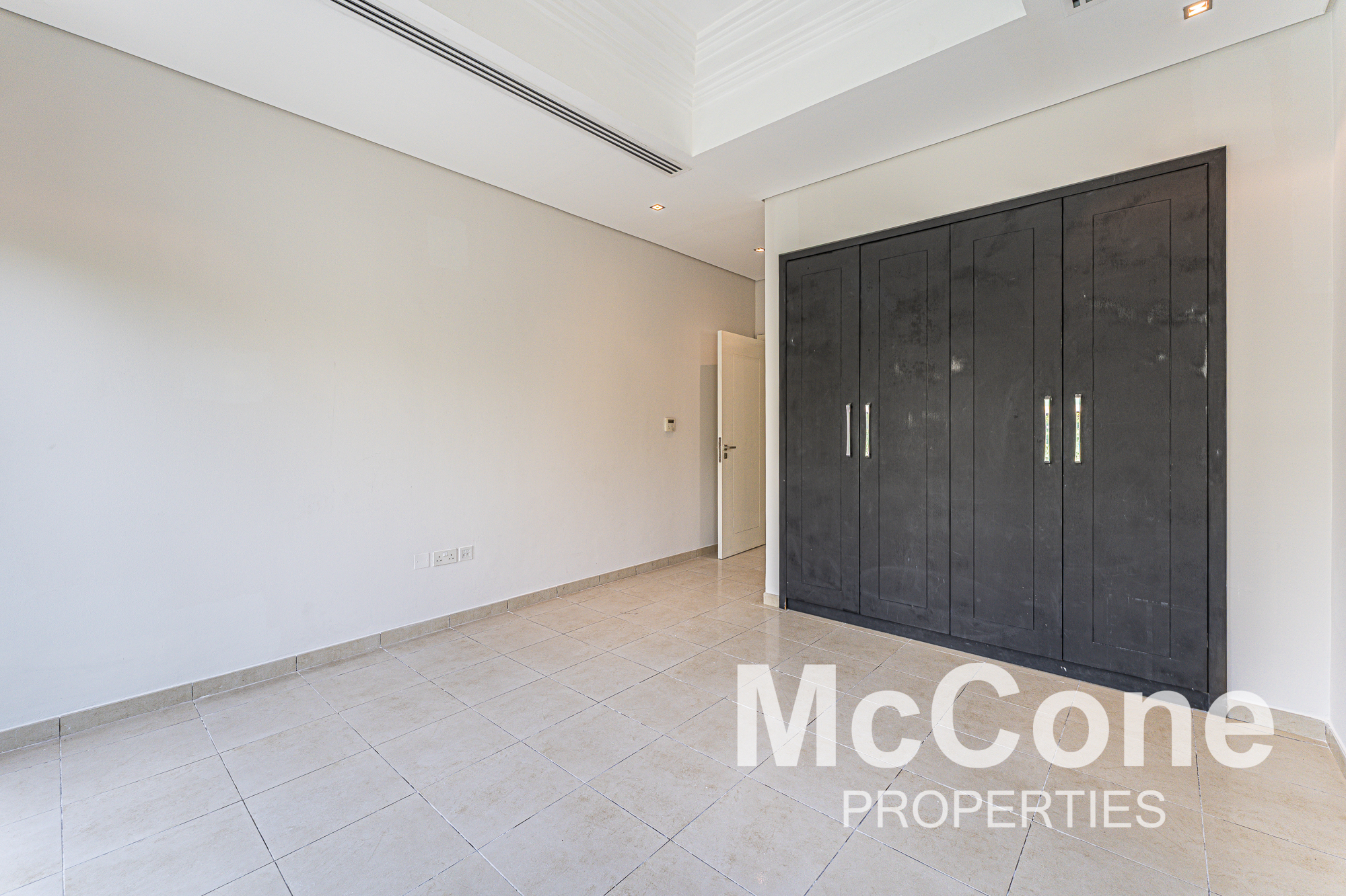 4 Bedroom Villa for Rent in Quortaj, Al Furjan — photo 8 of 25