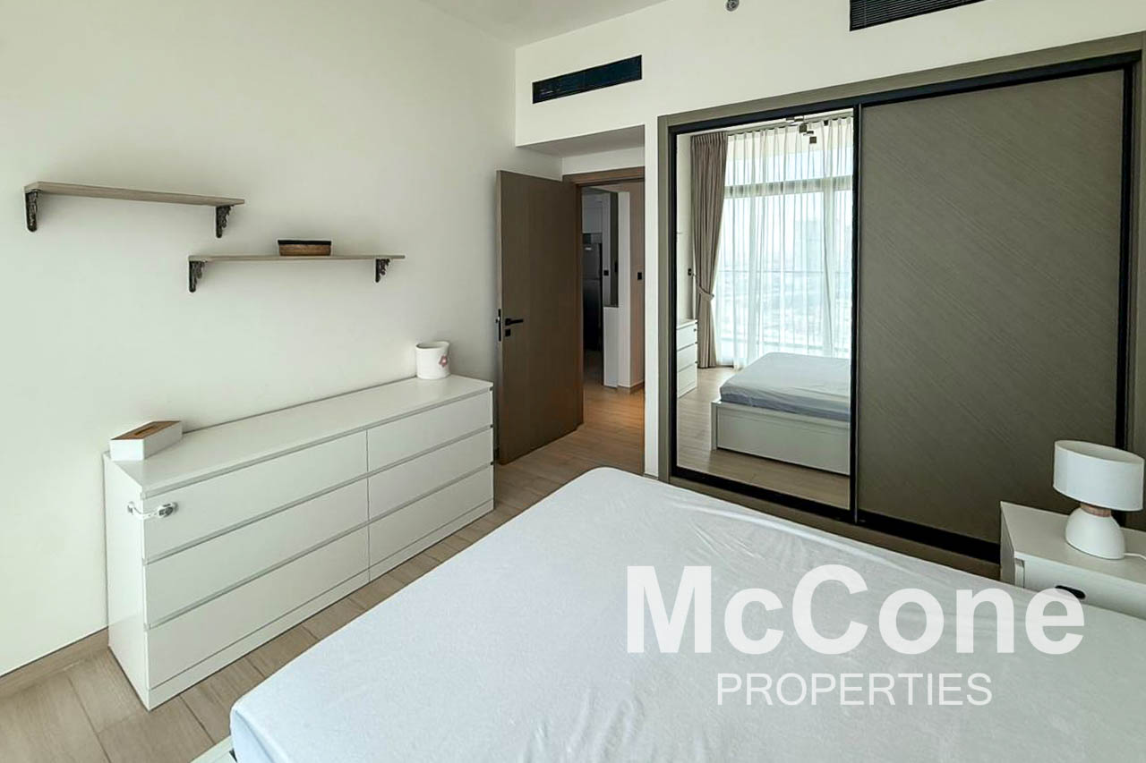 1 Bedroom Apartment for Rent in Binghatti Emerald, Jumeirah Village Circle — photo 6 of 11