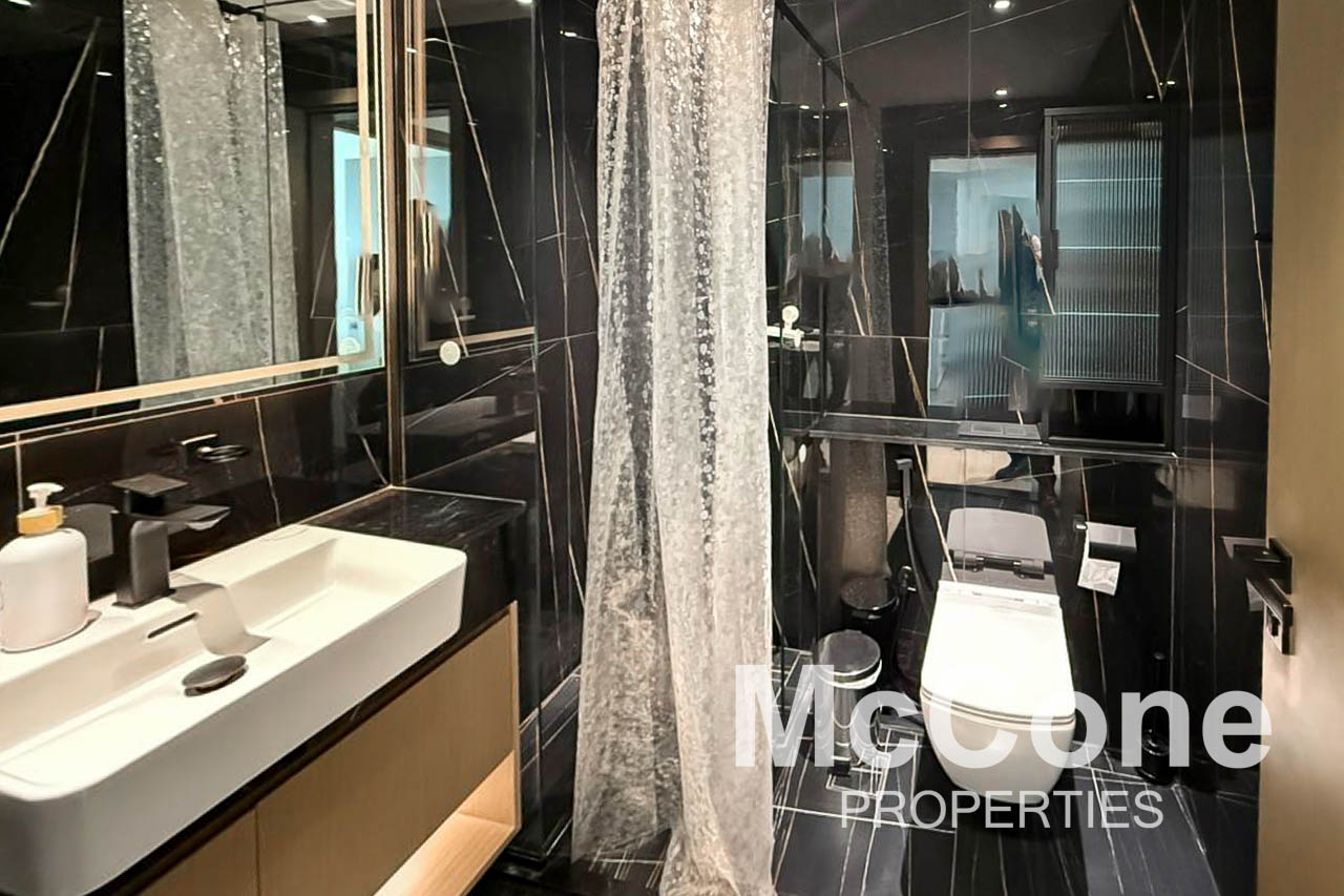 1 Bedroom Apartment for Rent in Binghatti Emerald, Jumeirah Village Circle — photo 8 of 11